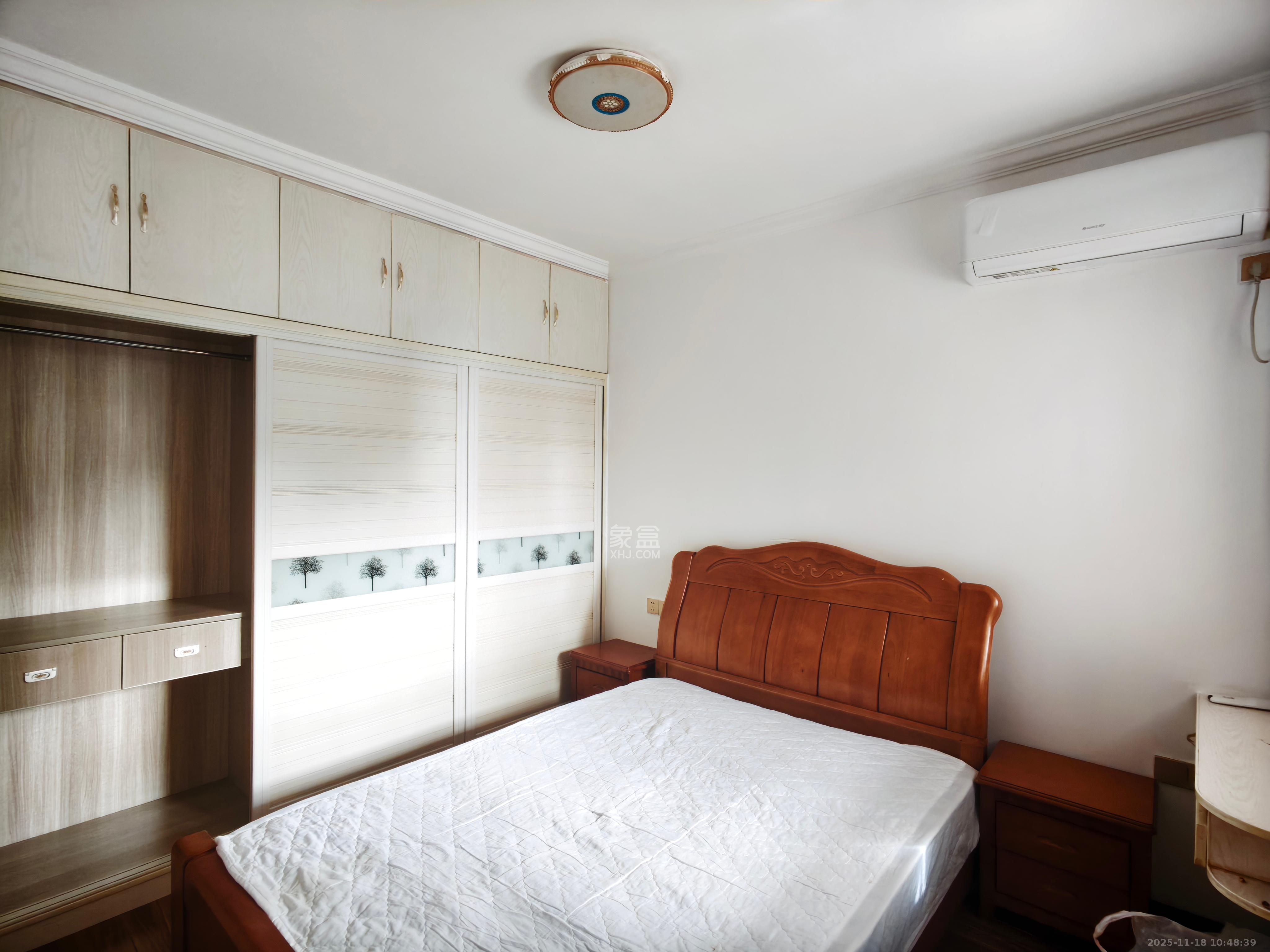 东岸梅园小区 2室1厅1卫 1900.0元/月 东岸梅园小区 2室1厅1卫 1900.0元/月室内图