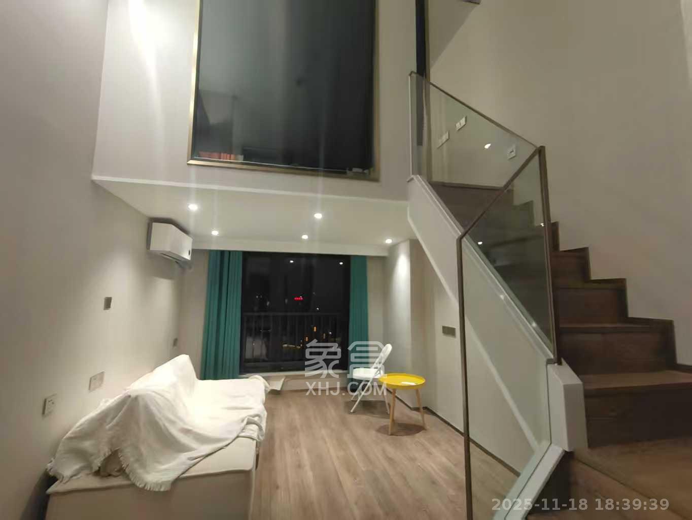 华远海蓝郡 2室2厅1卫 1500.0元/月 华远海蓝郡 2室2厅1卫 1500.0元/月室内图