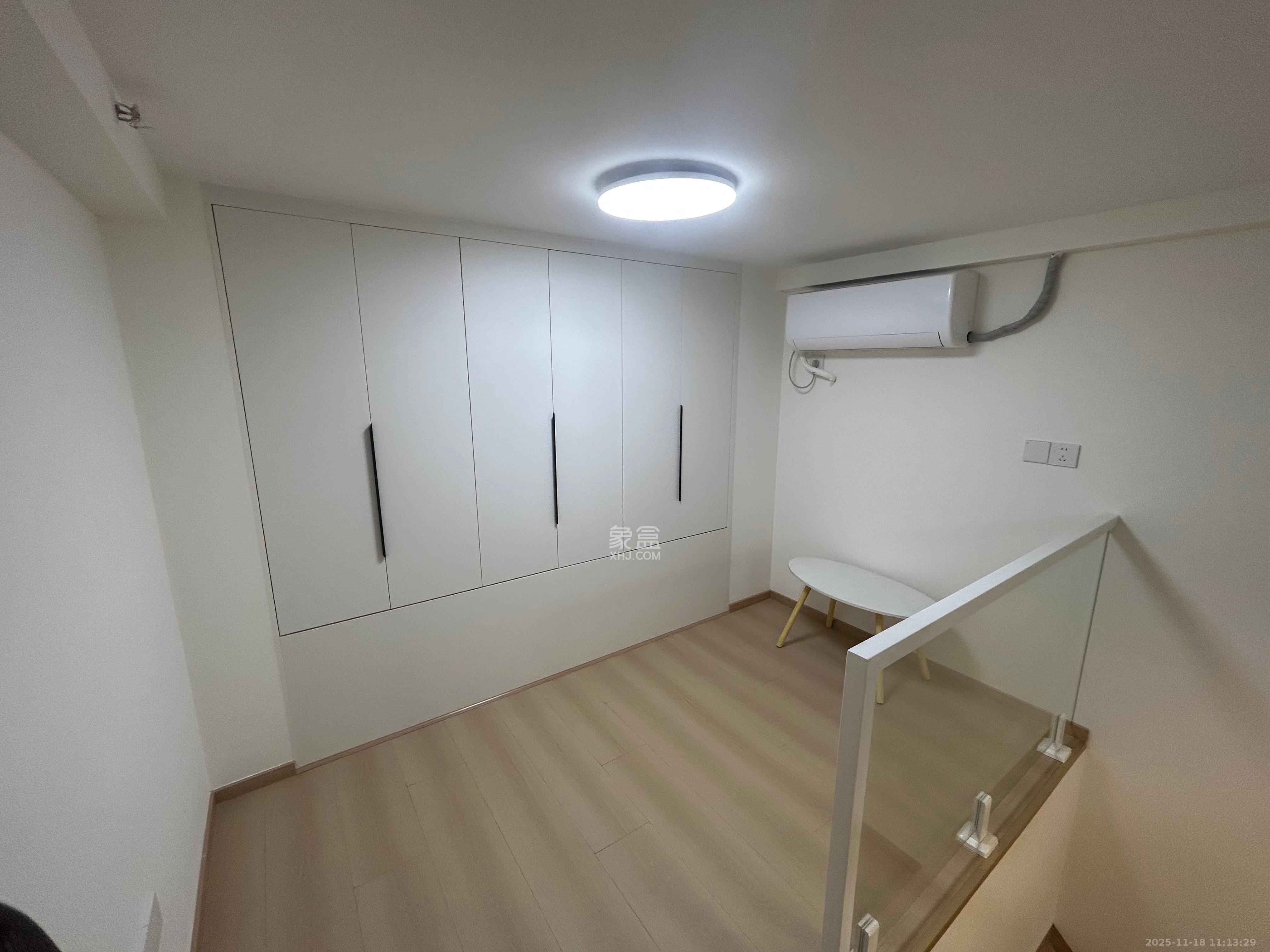 卓越伊景苑  1室0厅0卫    1500.0元/月室内图