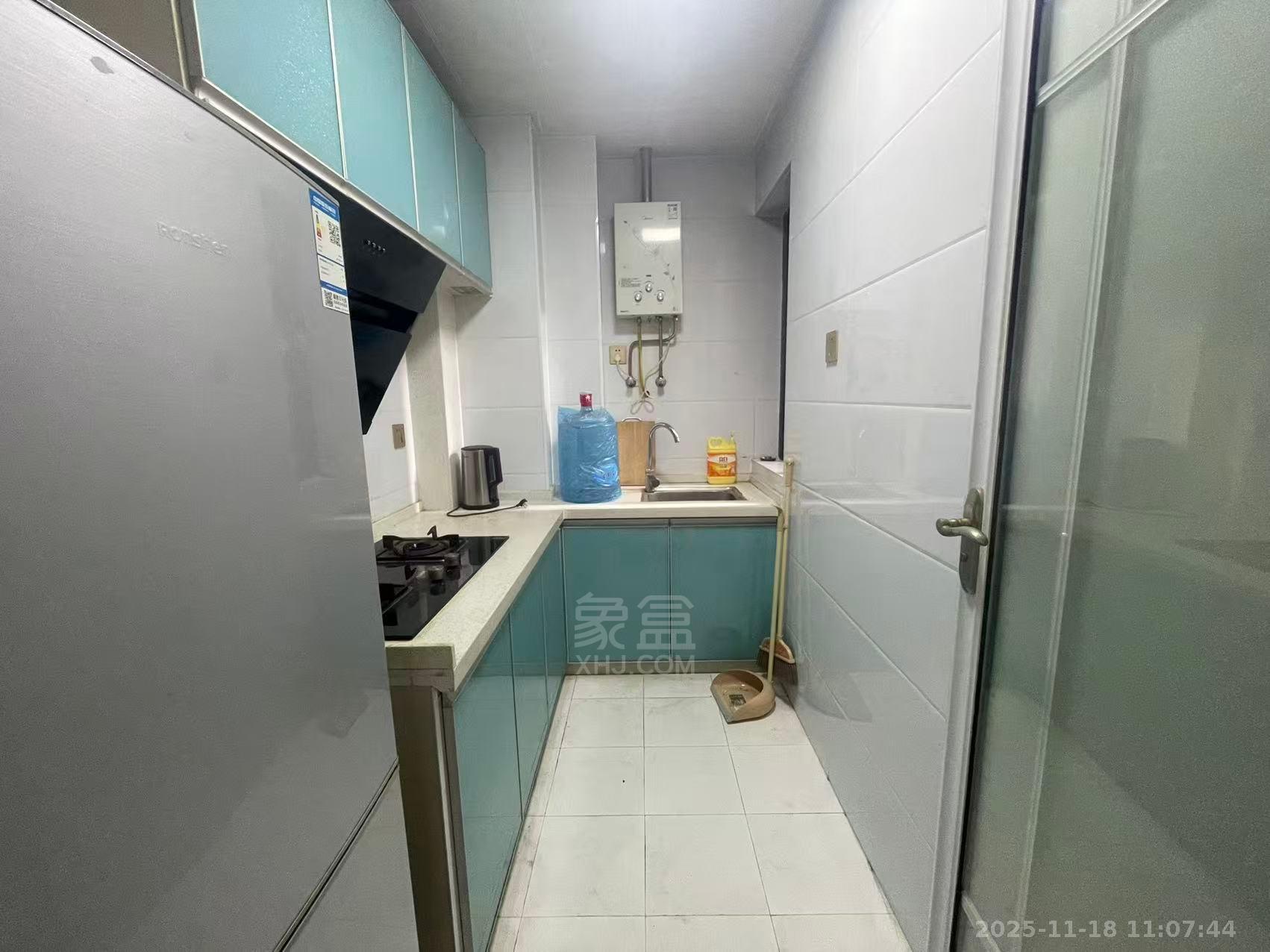 中建御山和苑  1室1厅1卫    1500.0元/月室内图