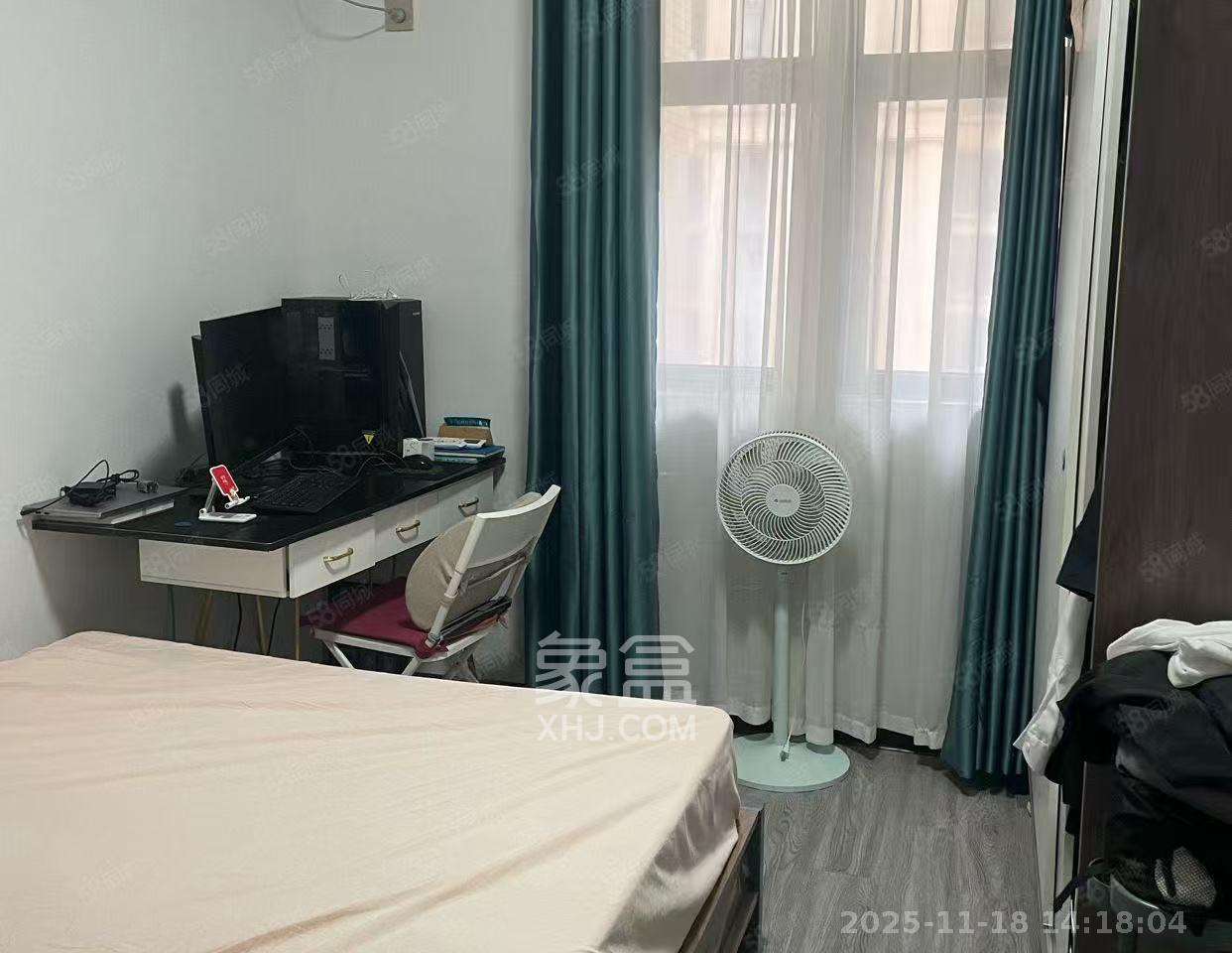 天健城 3室2厅2卫 3800.0元/月 天健城 3室2厅2卫 3800.0元/月室内图