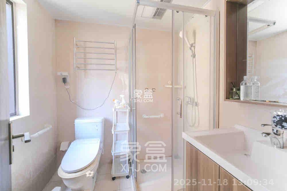 保利香槟国际  1室0厅0卫    2200.0元/月室内图