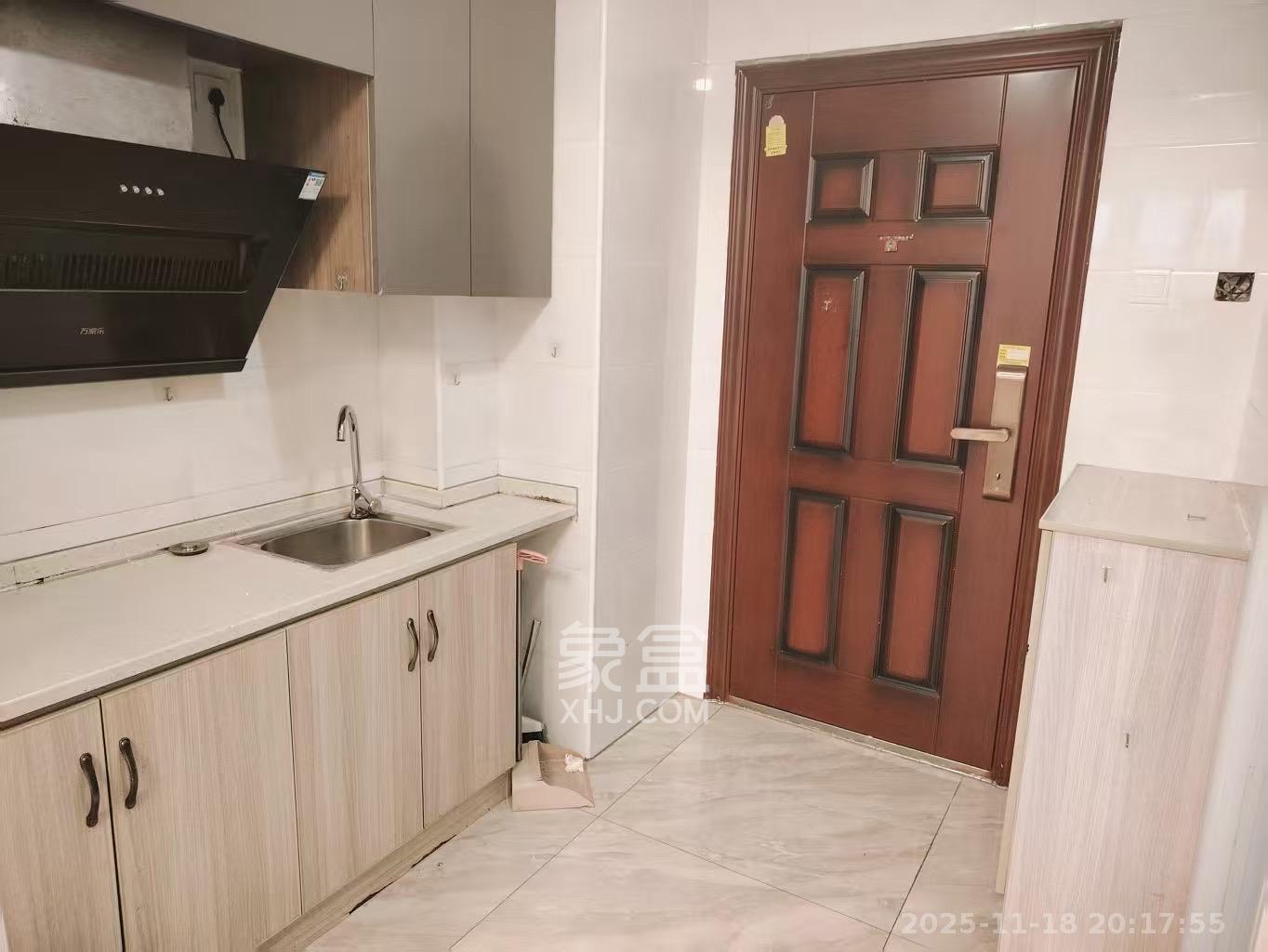 北辰三角洲E4区 1室1厅1卫 1700.0元/月 北辰三角洲E4区 1室1厅1卫 1700.0元/月室内图