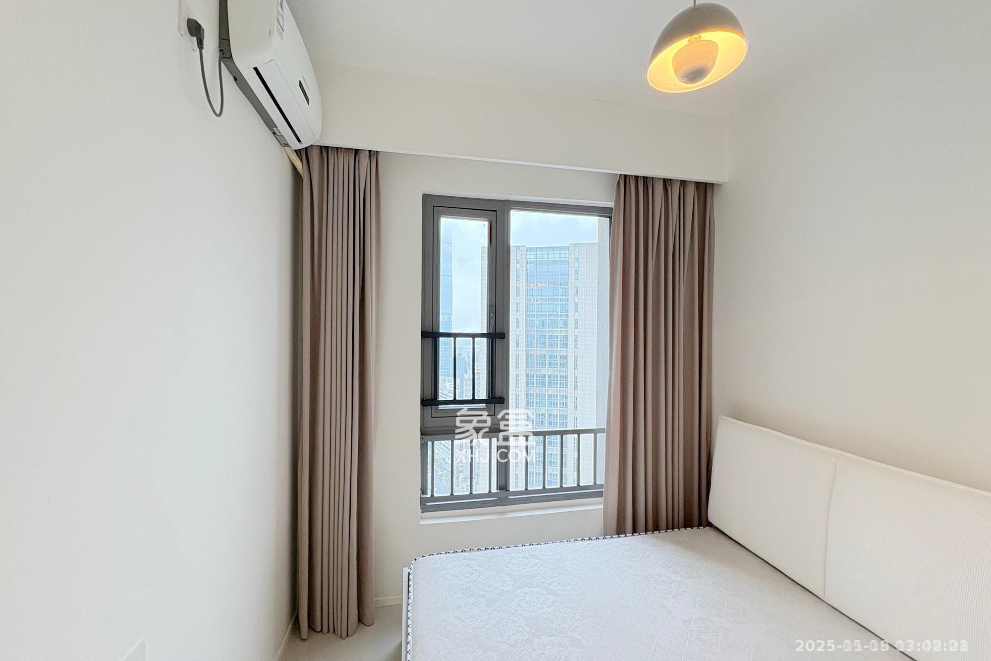 阳光城檀悦  1室1厅1卫    3400.0元/月室内图