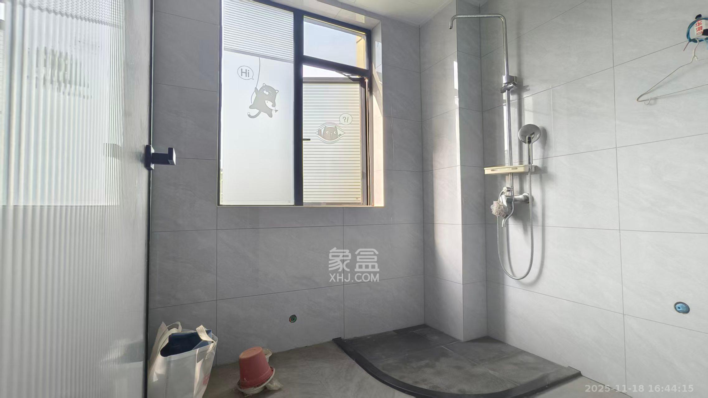 翰林居 4室2厅2卫 65.8万 翰林居 4室2厅2卫 65.8万室内图