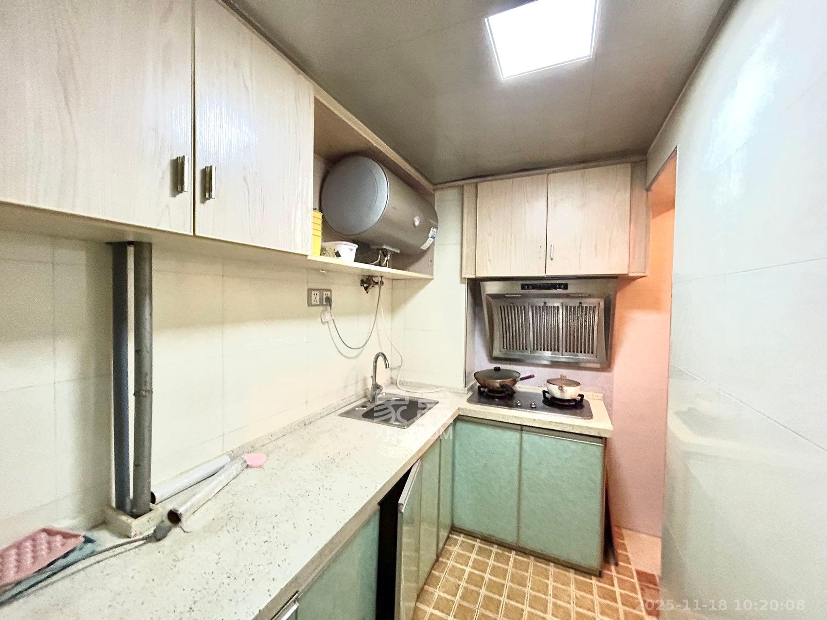 红星国际星城 1室1厅1卫 1200.0元/月 红星国际星城 1室1厅1卫 1200.0元/月室内图