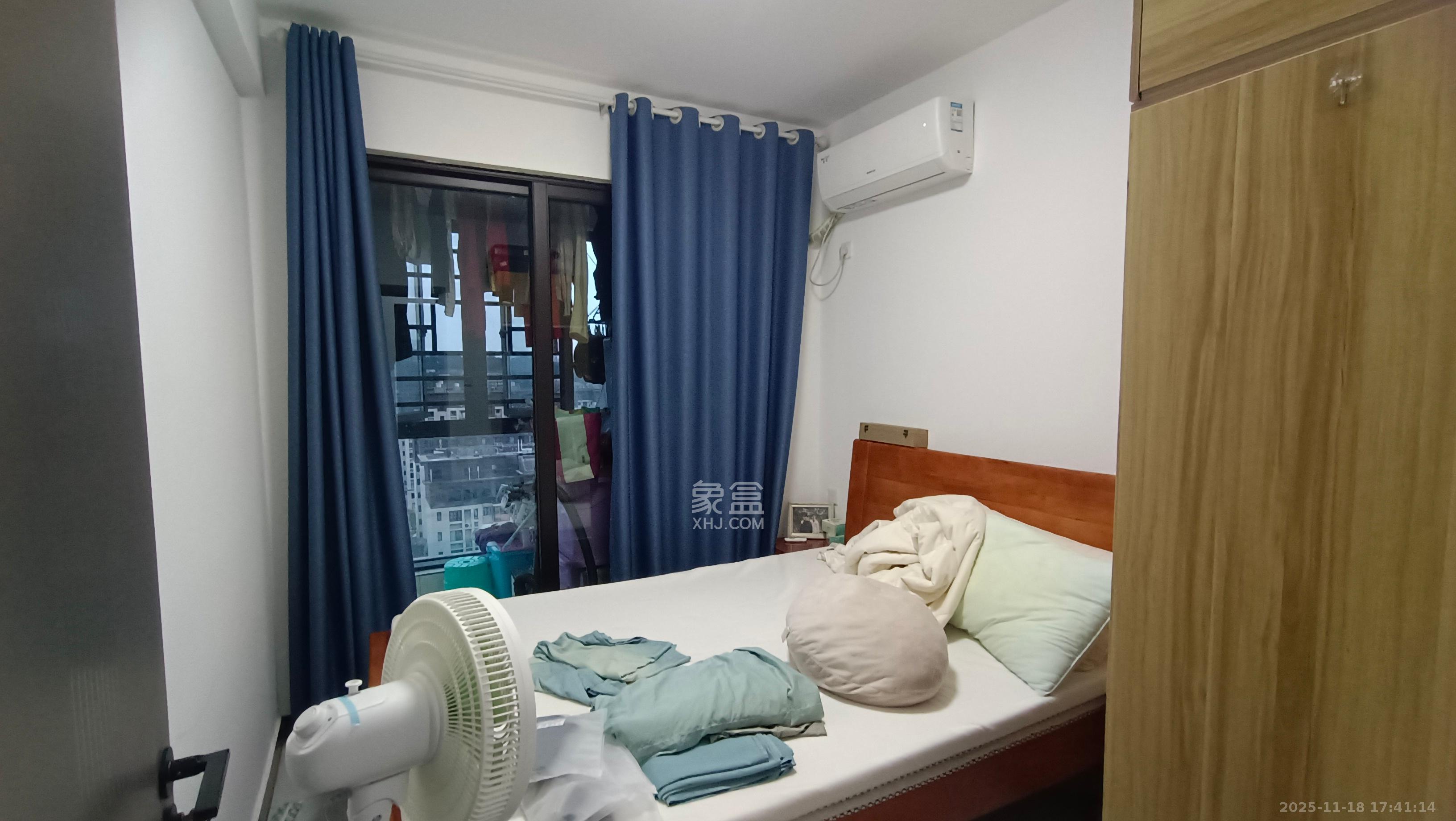 远洋红星天铂一期  3室2厅2卫    2400.0元/月室内图