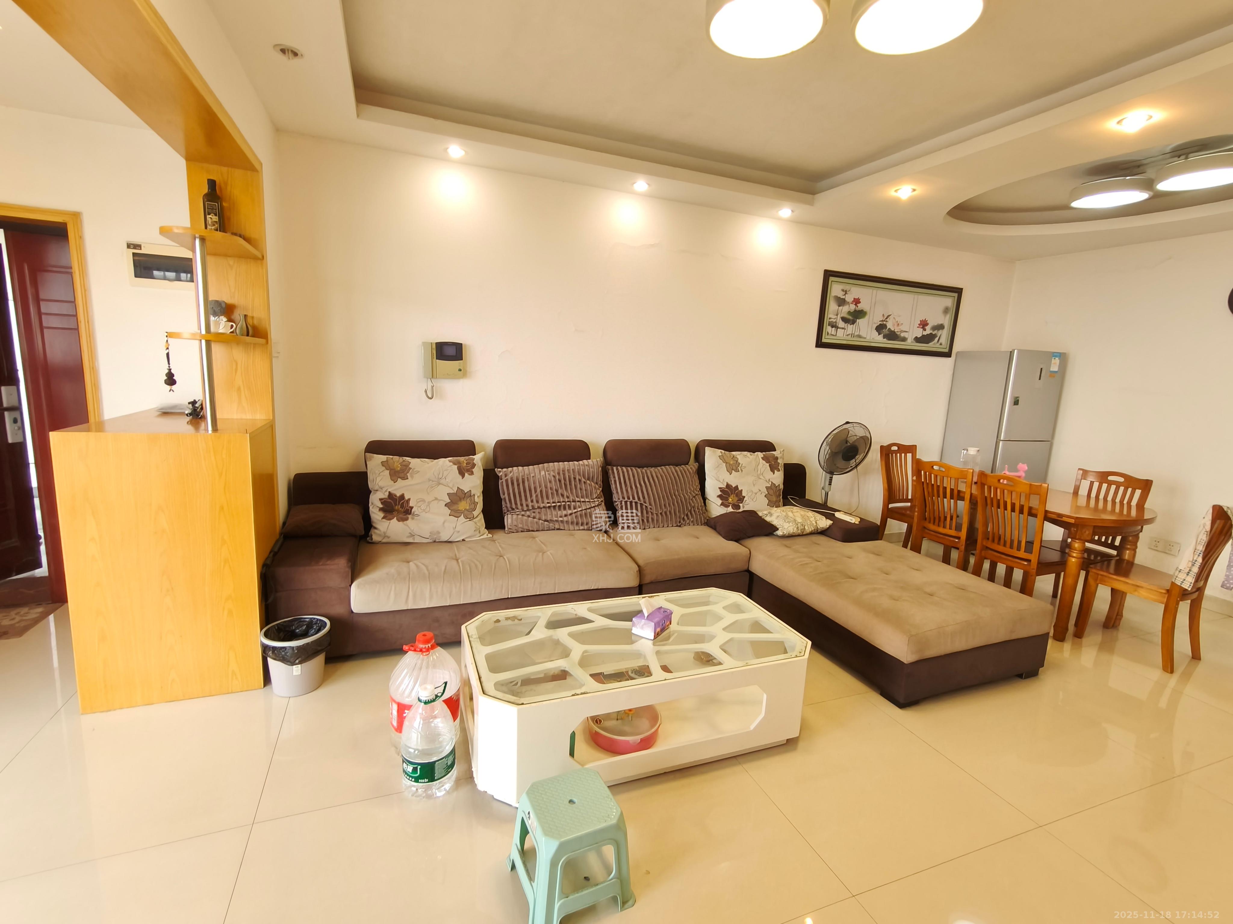 雄新水印廊桥(雄新华府) 2室2厅1卫 1600.0元/月 雄新水印廊桥(雄新华府) 2室2厅1卫 1600.0元/月室内图