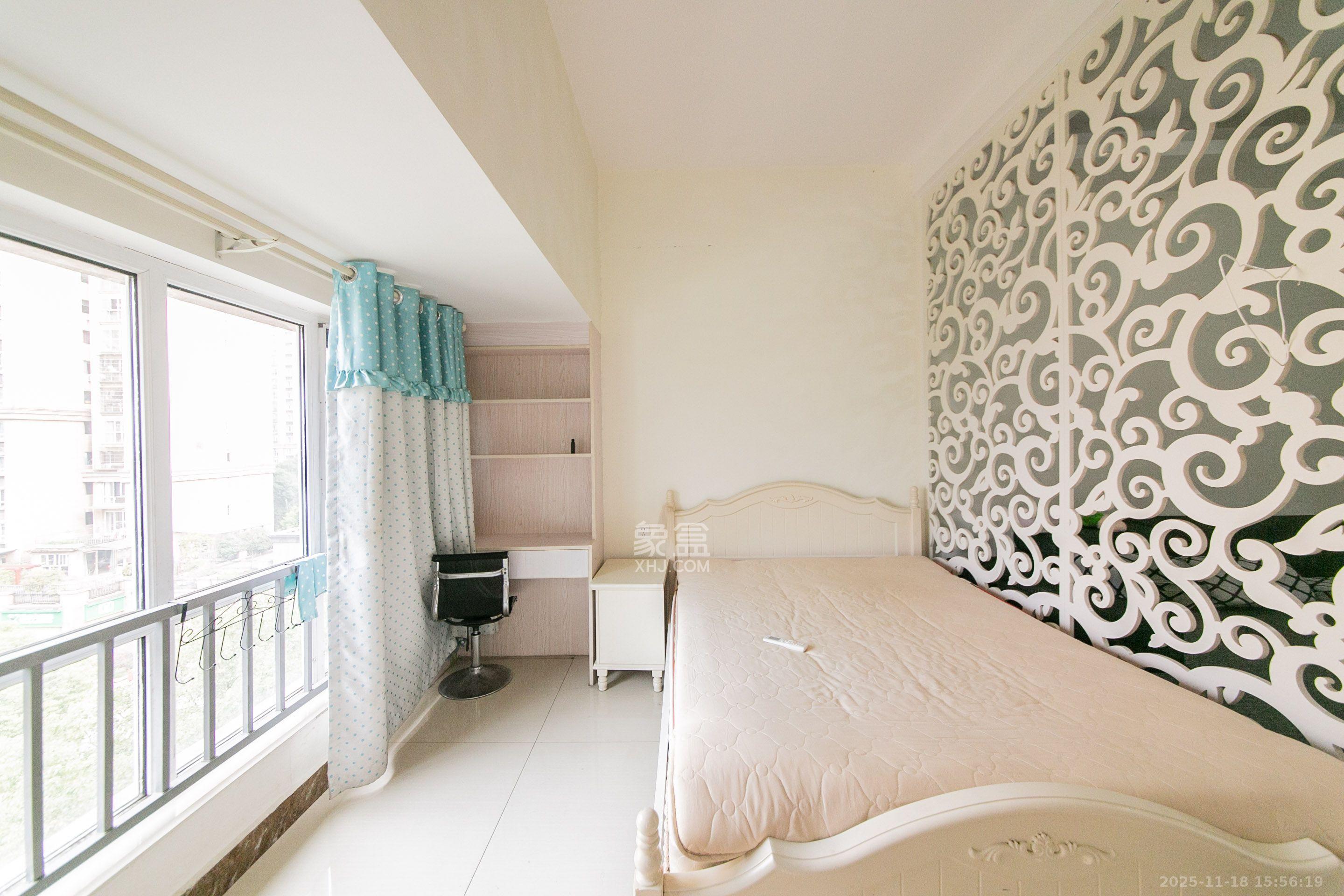 万国城(当代满庭春MOMA)三期 1室1厅1卫 1700.0元/月 万国城(当代满庭春MOMA)三期 1室1厅1卫 1700.0元/月室内图