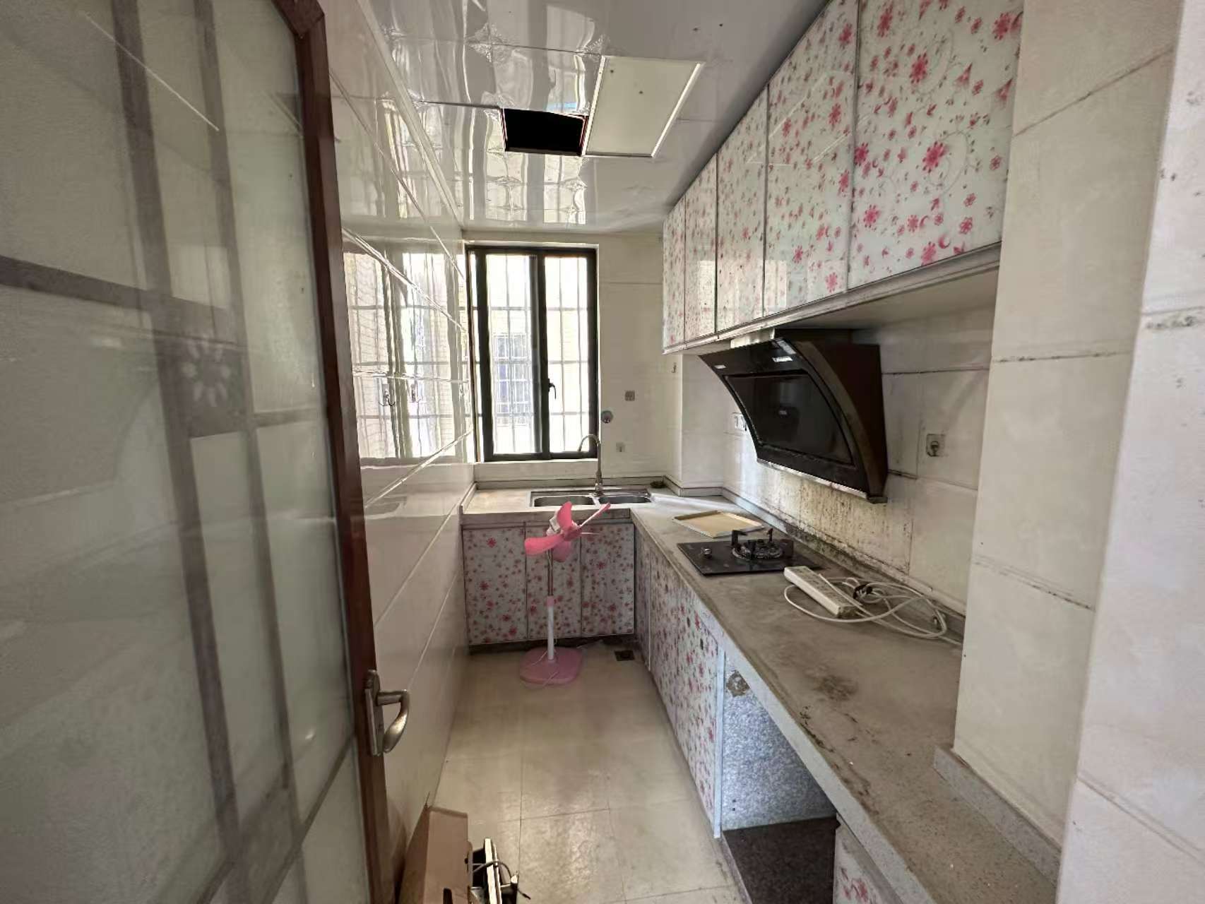 南江花园  2室1厅1卫    1600.0元/月室内图