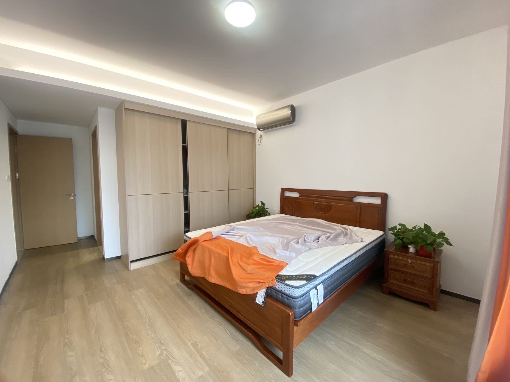 华润中心二期东悦府 3室2厅2卫 6500.0元/月 华润中心二期东悦府 3室2厅2卫 6500.0元/月室内图