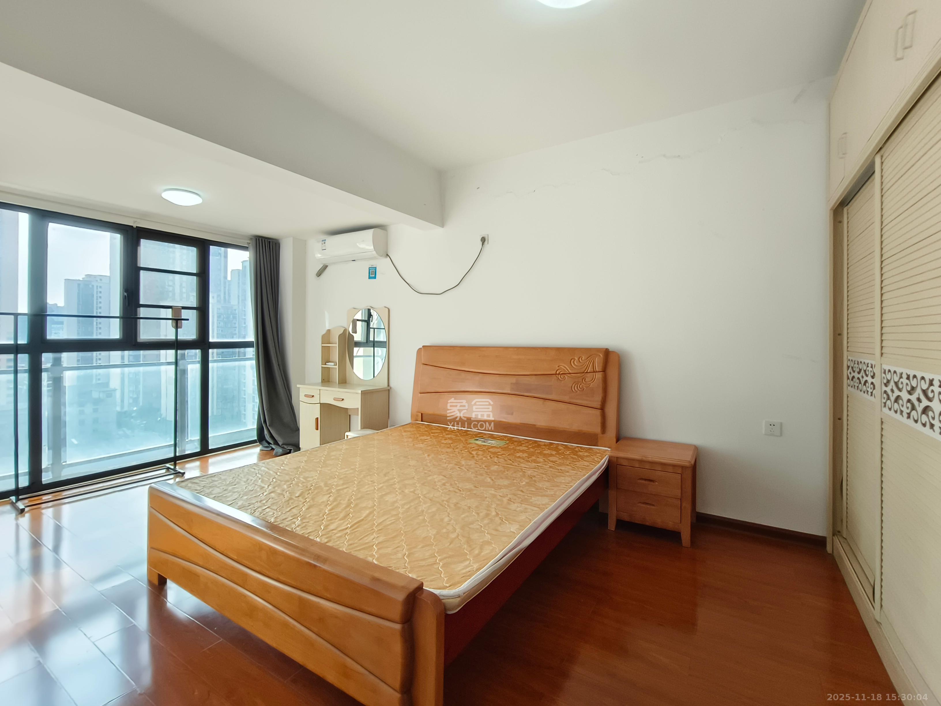 瑞都豪庭 2室2厅1卫 2500.0元/月 瑞都豪庭 2室2厅1卫 2500.0元/月室内图