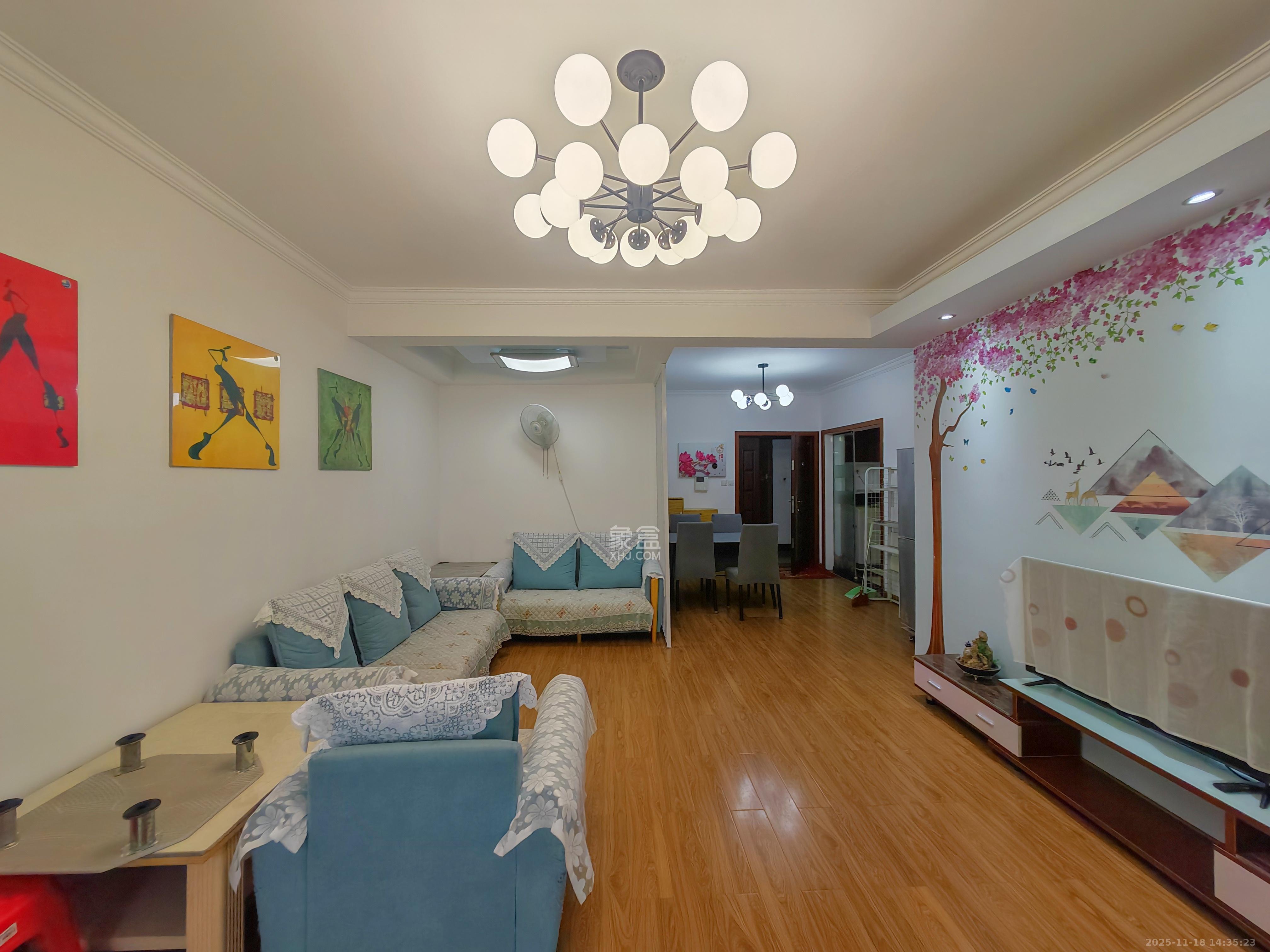 湘府9号  2室1厅1卫    2100.0元/月