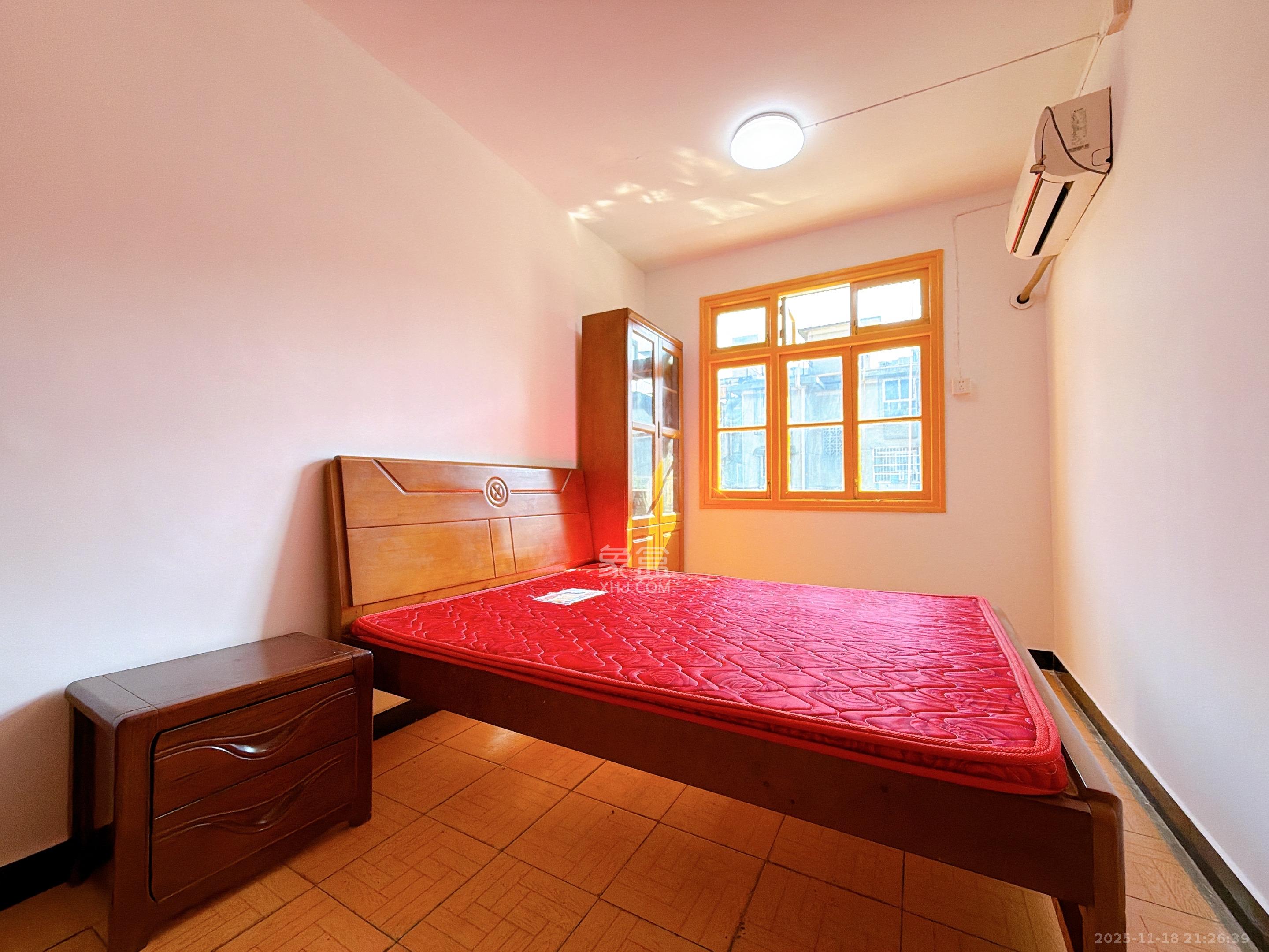 东风一村社区房（王家垅）  2室1厅1卫    1280.0元/月室内图