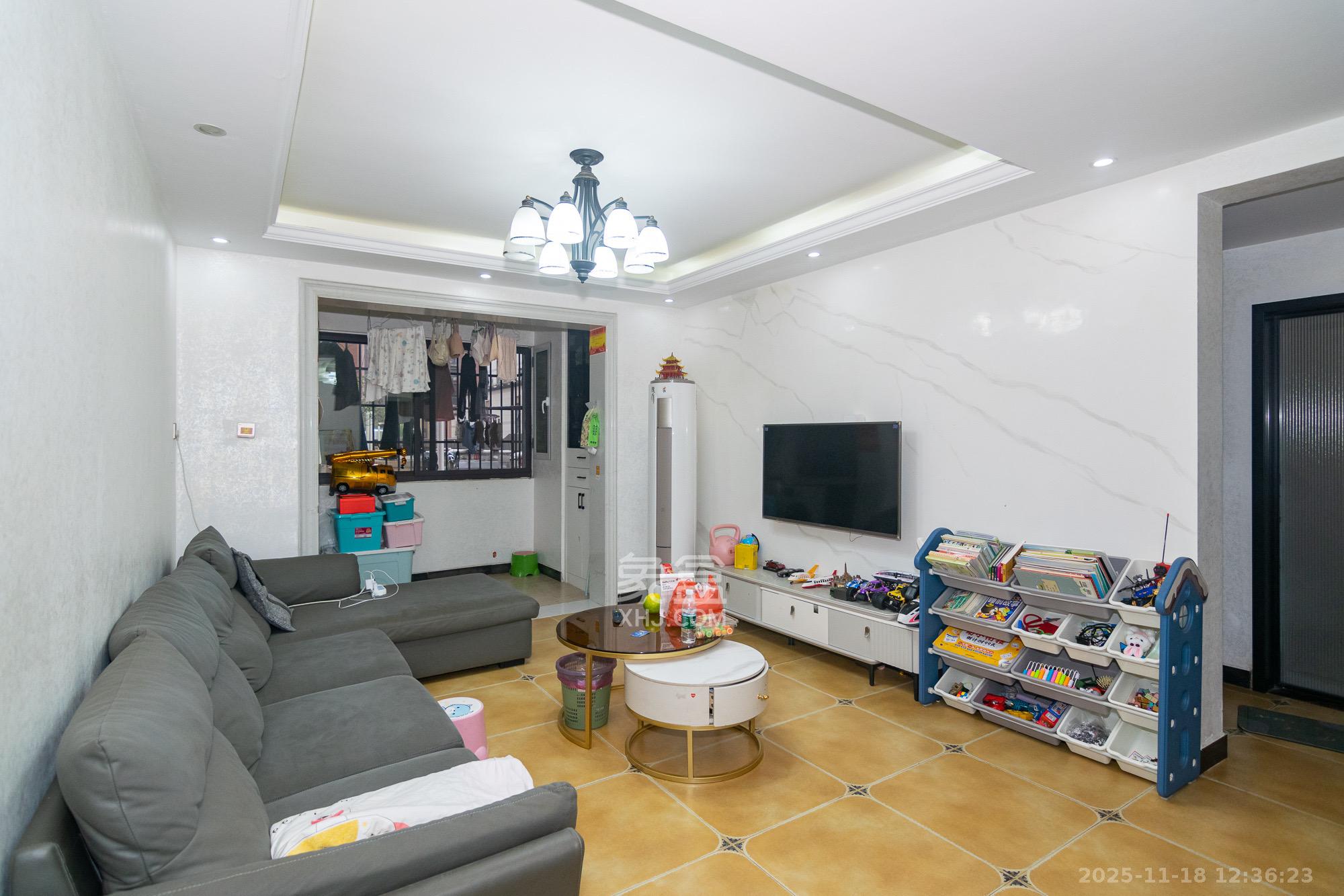 新城国际花都  3室2厅1卫    60.0万