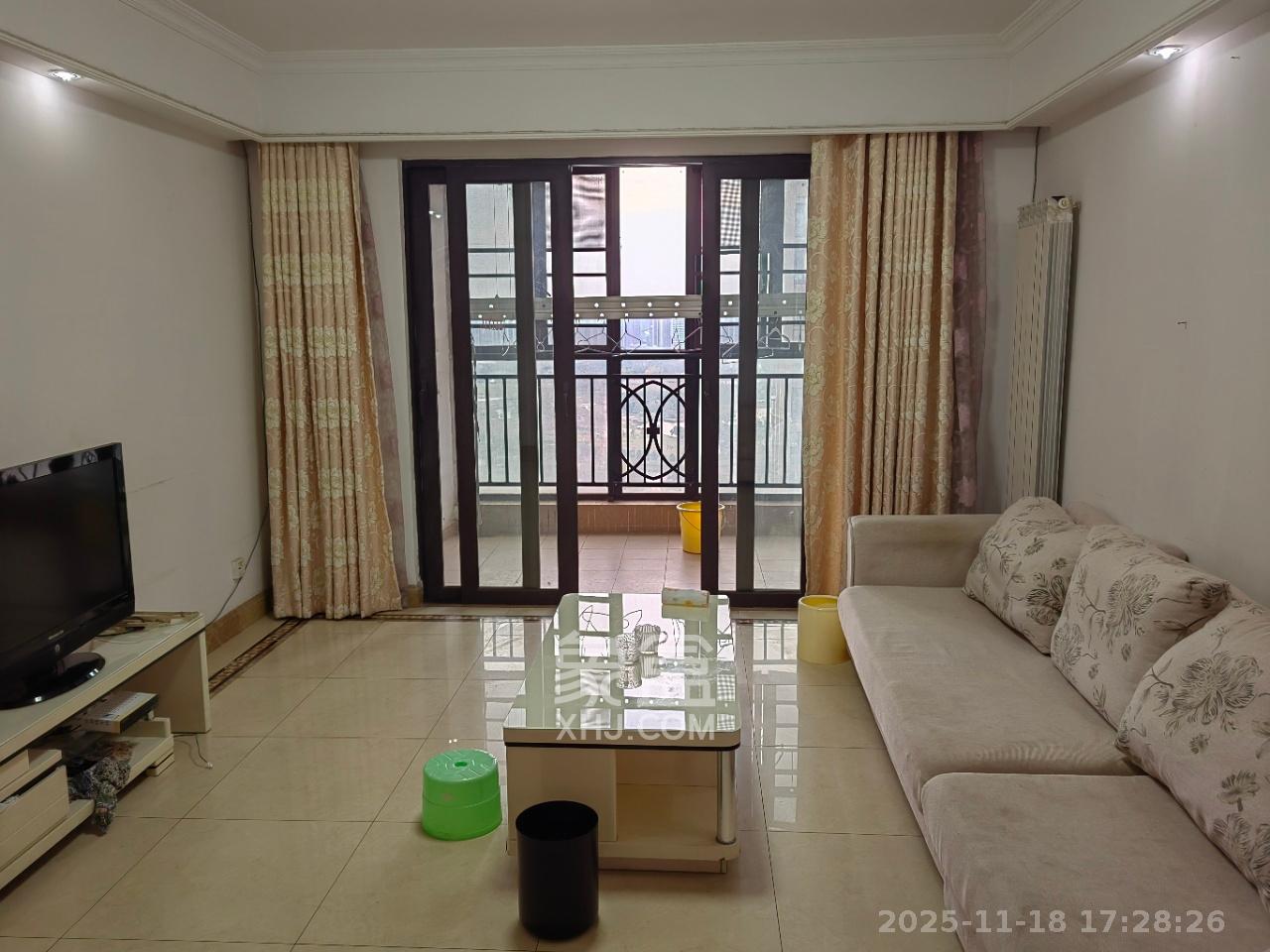 中海国际一期 4室2厅1卫 2000.0元/月 中海国际一期 4室2厅1卫 2000.0元/月室内图