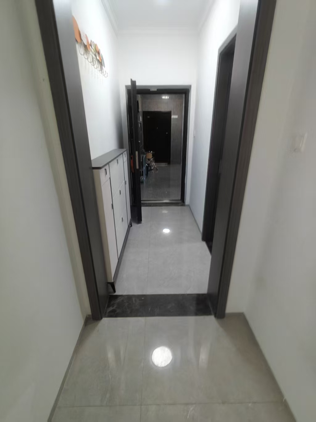 观澜湖-君悦公馆  4室2厅2卫    2500.0元/月室内图