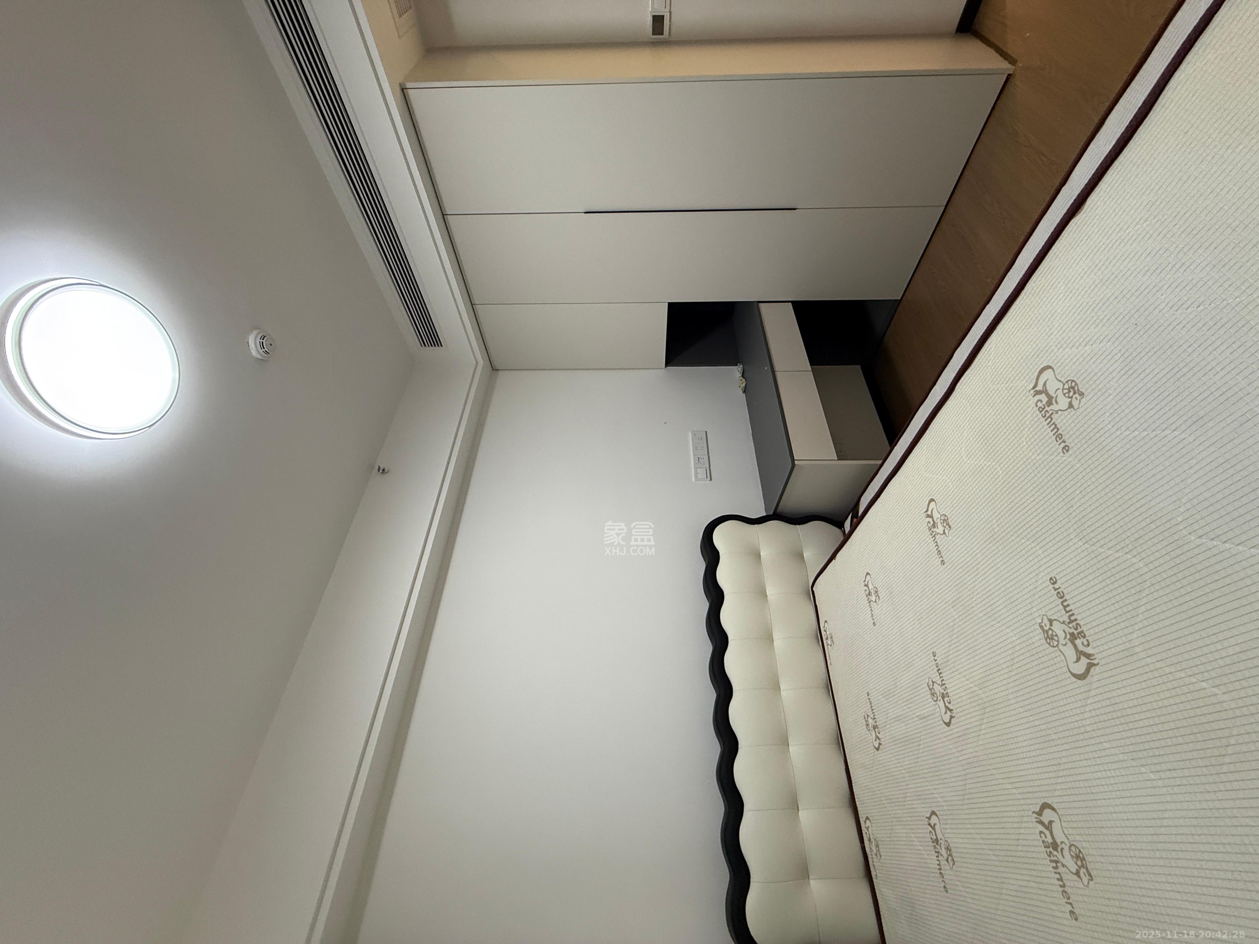 正荣滨江紫阙台 4室2厅2卫 6000.0元/月 正荣滨江紫阙台 4室2厅2卫 6000.0元/月室内图