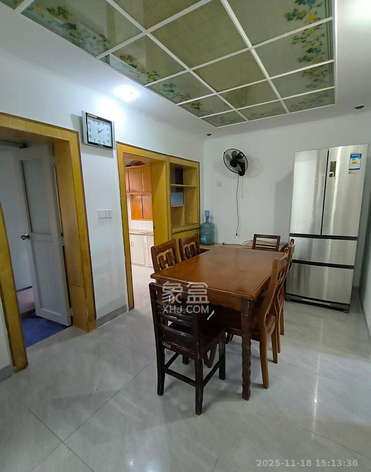 芙蓉区教师村 1室1厅1卫 750.0元/月 芙蓉区教师村 1室1厅1卫 750.0元/月室内图