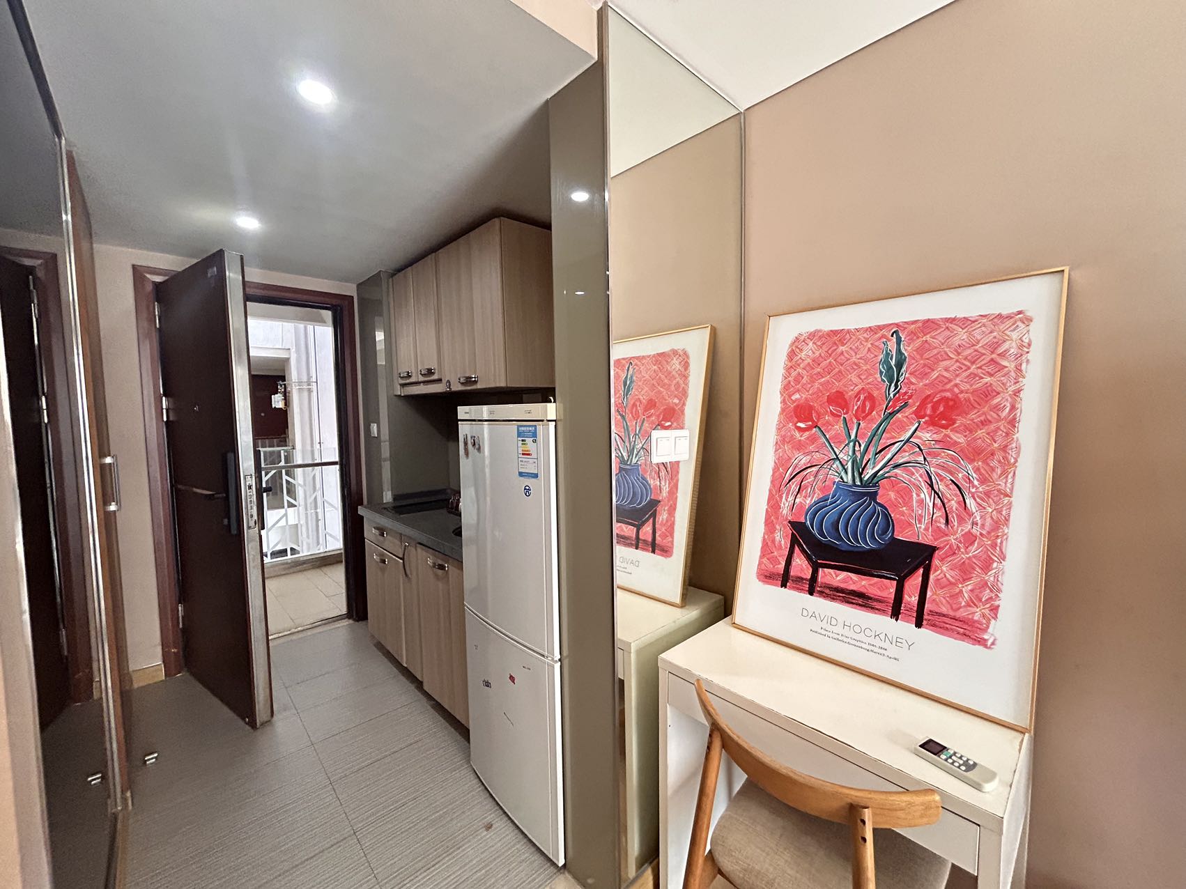 海域阳光(一二期) 1室0厅1卫 1500.0元/月 海域阳光(一二期) 1室0厅1卫 1500.0元/月室内图