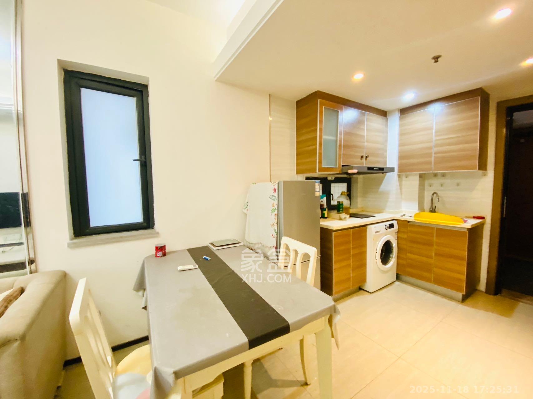 恒大国际广场  1室1厅1卫    1500.0元/月室内图