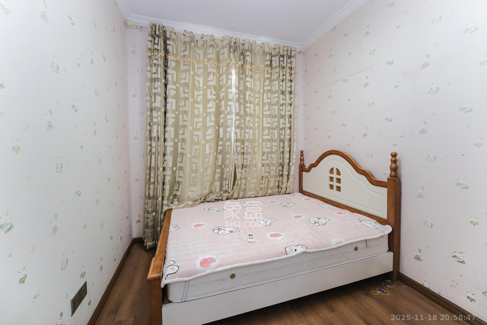 山水湾 3室2厅1卫 58.8万 山水湾 3室2厅1卫 58.8万卧室