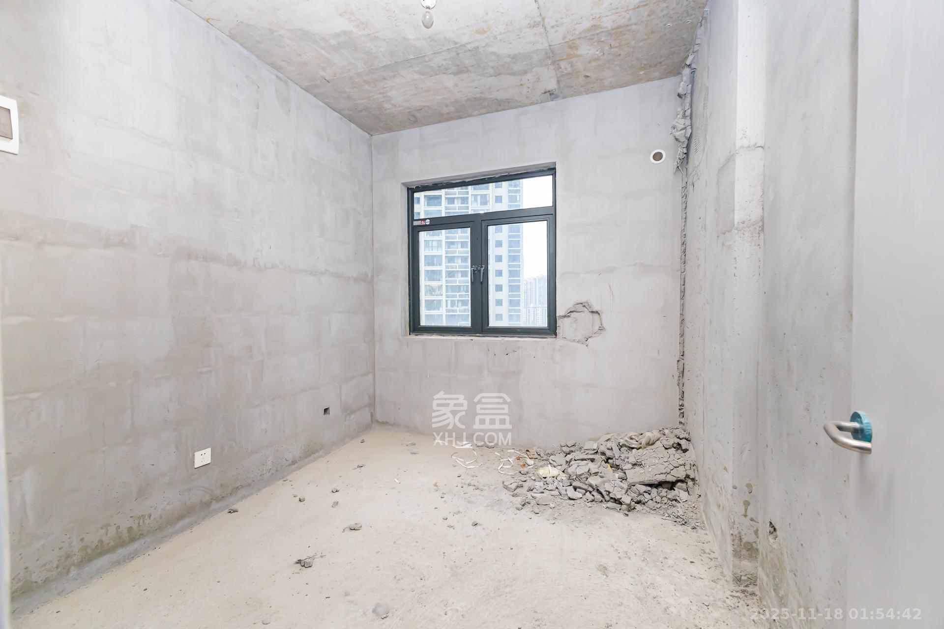 崇文名邸(学林西岸二期) 4室2厅2卫 115.0万 崇文名邸(学林西岸二期) 4室2厅2卫 115.0万卧室