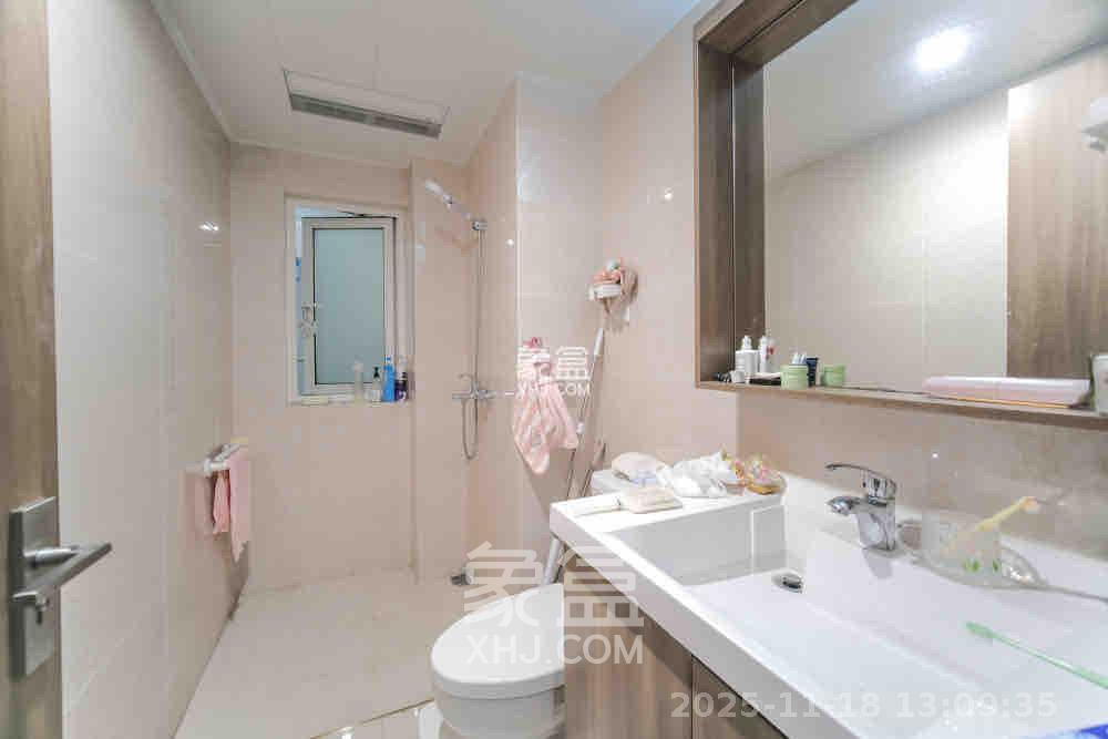 保利香槟国际 1室0厅0卫 2200.0元/月 保利香槟国际 1室0厅0卫 2200.0元/月室内图