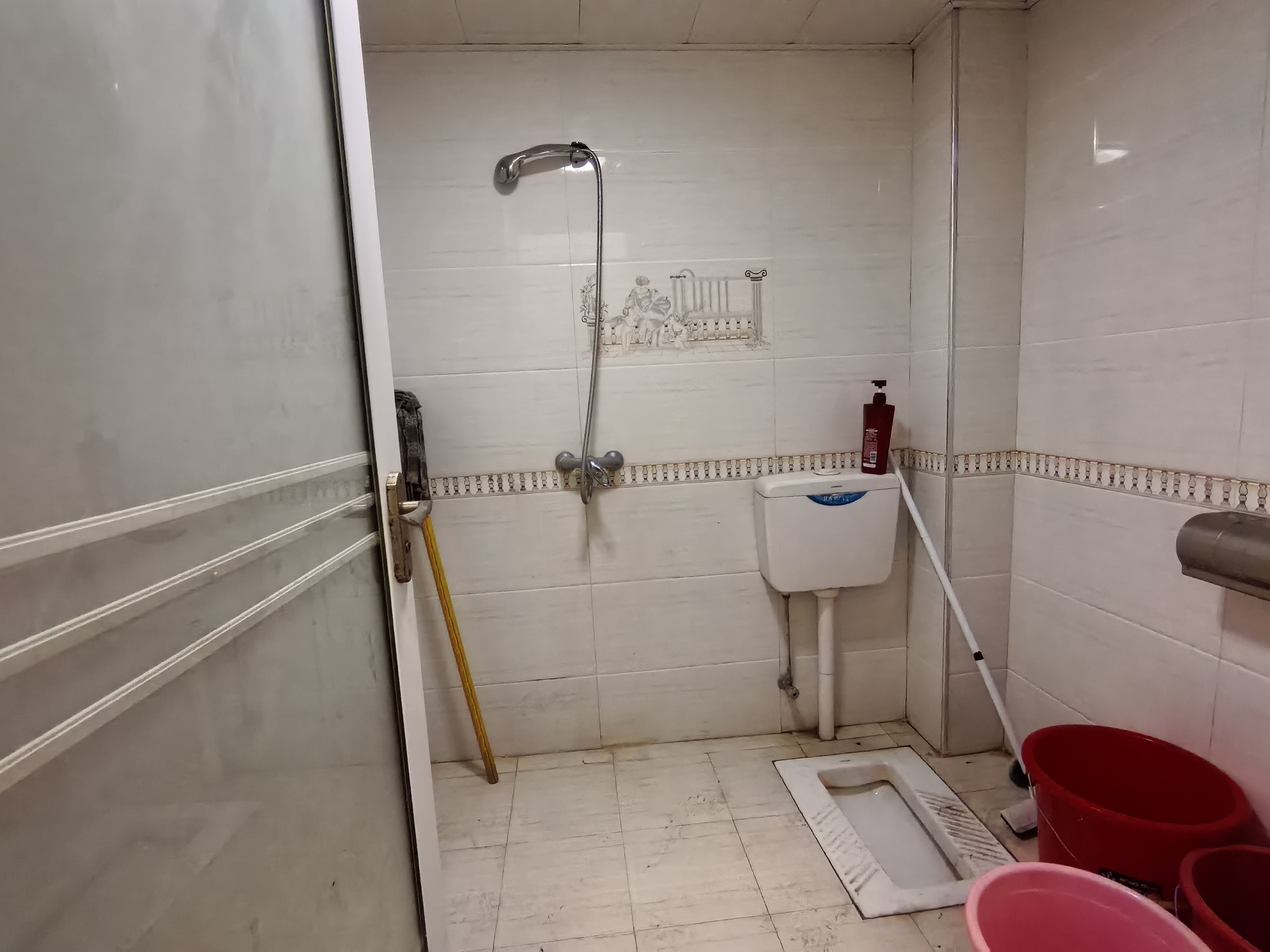 南珠苑 1室0厅0卫 39.8万 南珠苑 1室0厅0卫 39.8万客厅