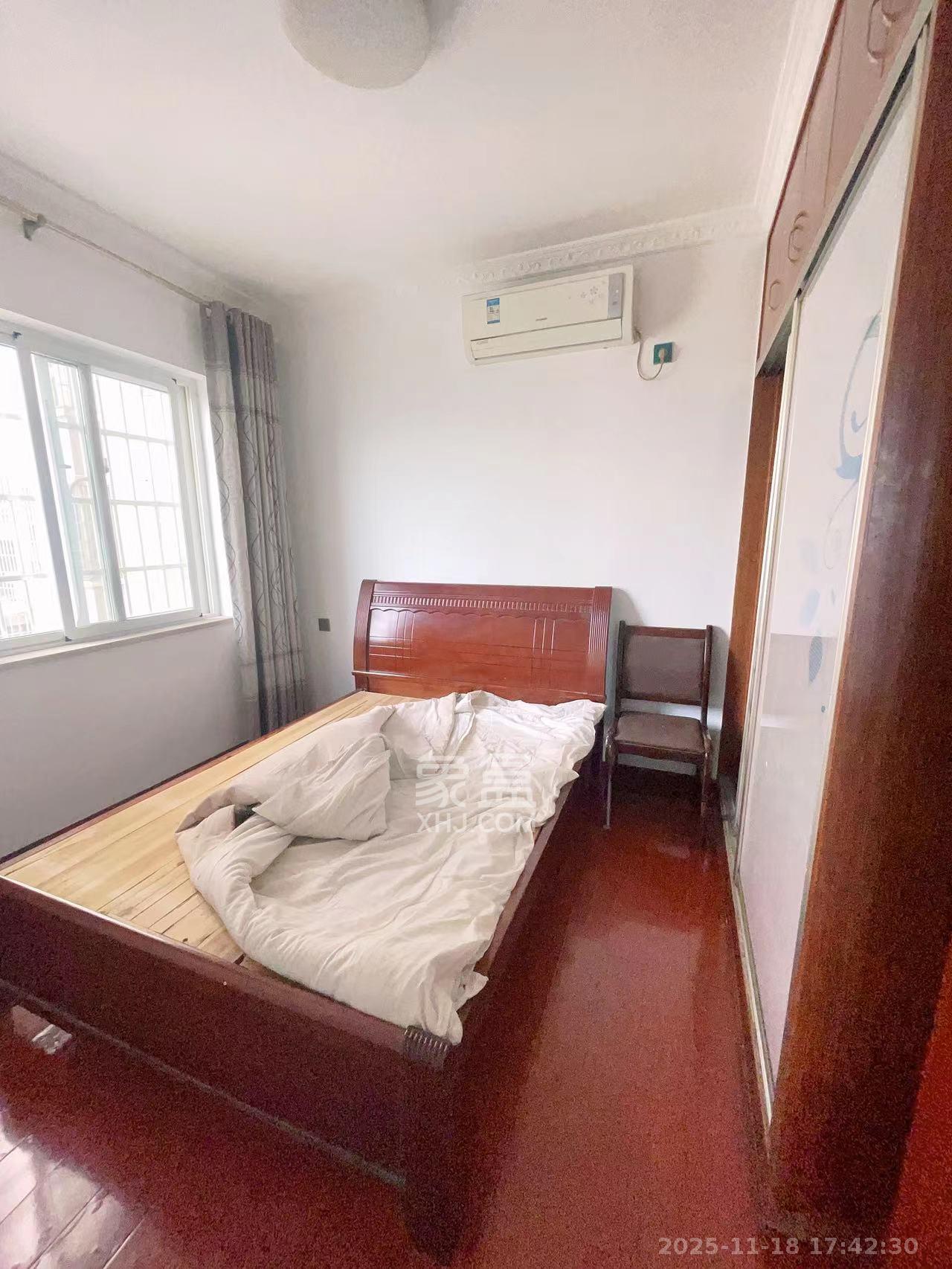 和馨园  2室2厅1卫    1800.0元/月室内图