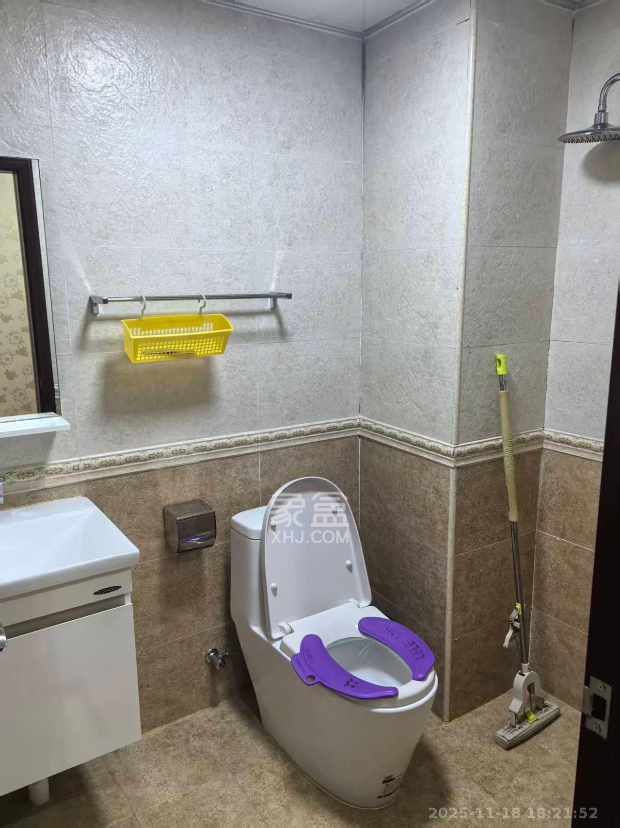 中海梅溪湖壹号 4室2厅3卫 6500.0元/月 中海梅溪湖壹号 4室2厅3卫 6500.0元/月室内图