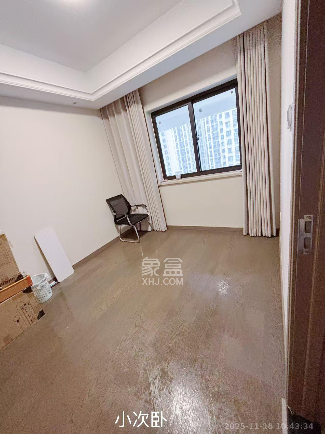 新力铂园（江山云著）  1室1厅1卫    1600.0元/月室内图