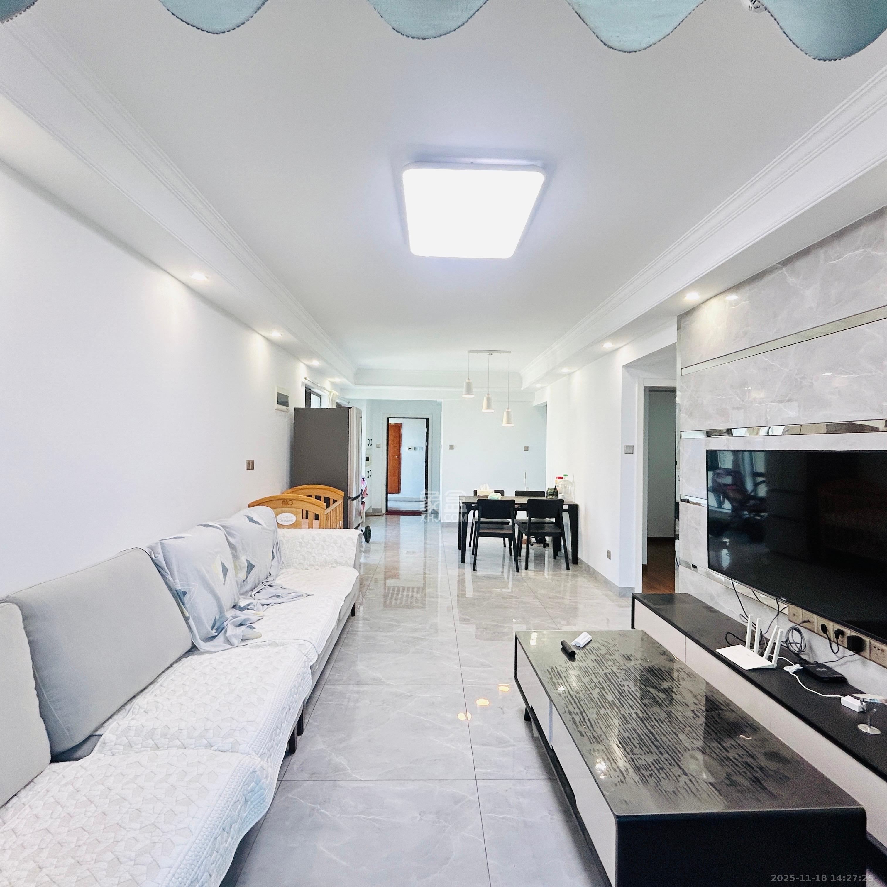 鑫远悦城(鑫远悦时代) 3室2厅1卫 2500.0元/月 鑫远悦城(鑫远悦时代) 3室2厅1卫 2500.0元/月室内图