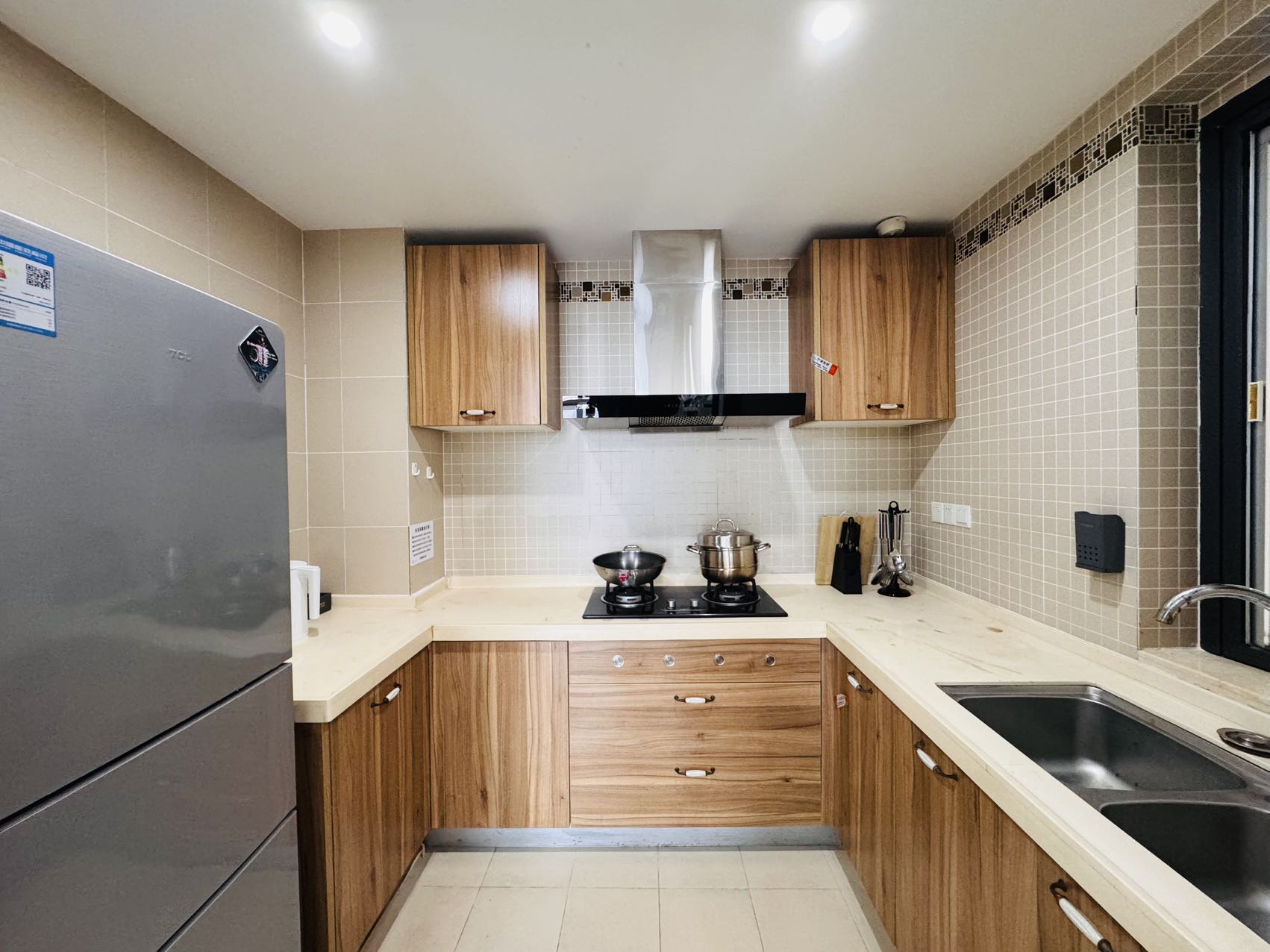 海域阳光(一二期) 2室2厅1卫 128.0万 海域阳光(一二期) 2室2厅1卫 128.0万室内图