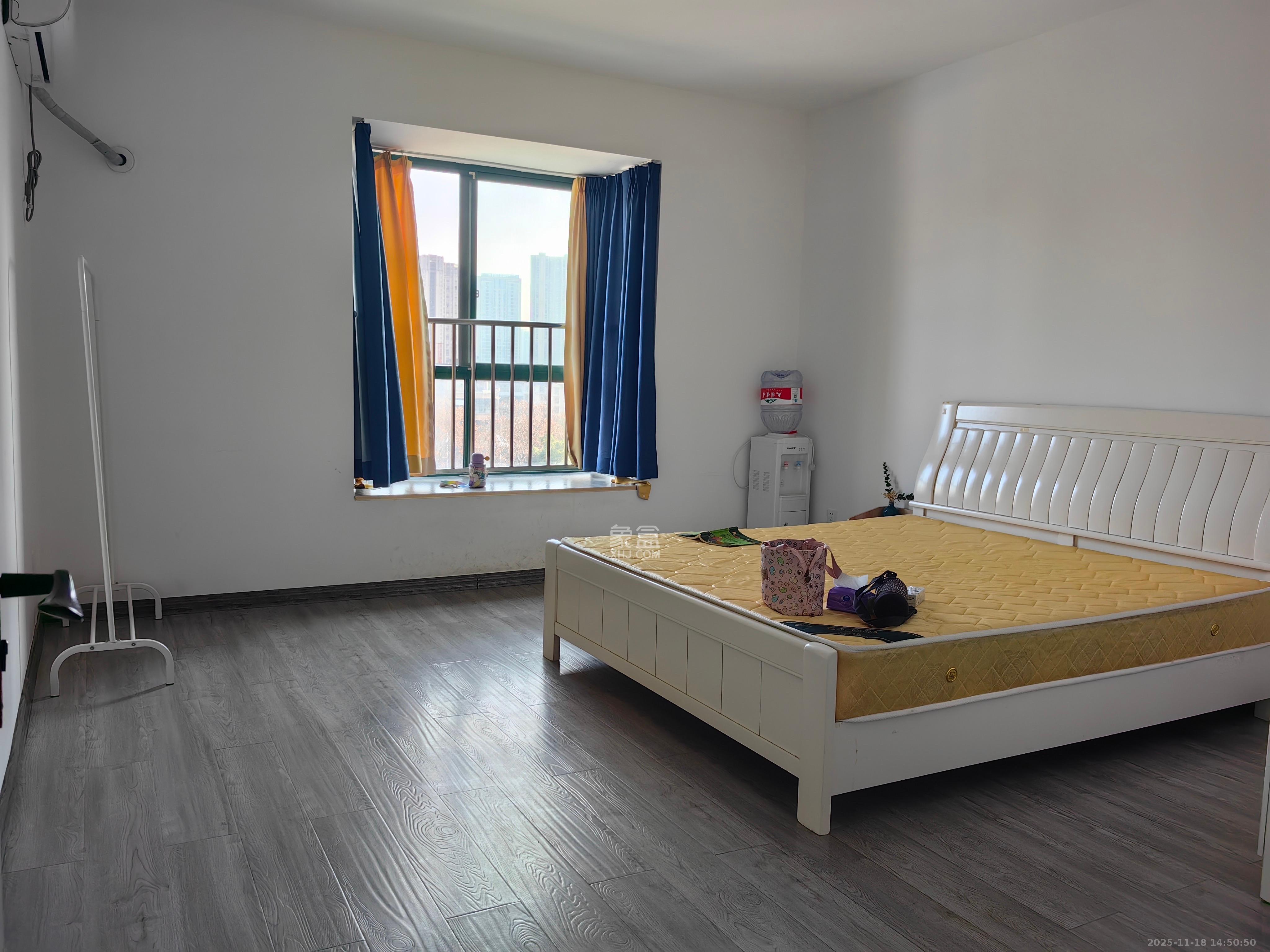 永盛大厦 3室2厅2卫 2700.0元/月 永盛大厦 3室2厅2卫 2700.0元/月室内图