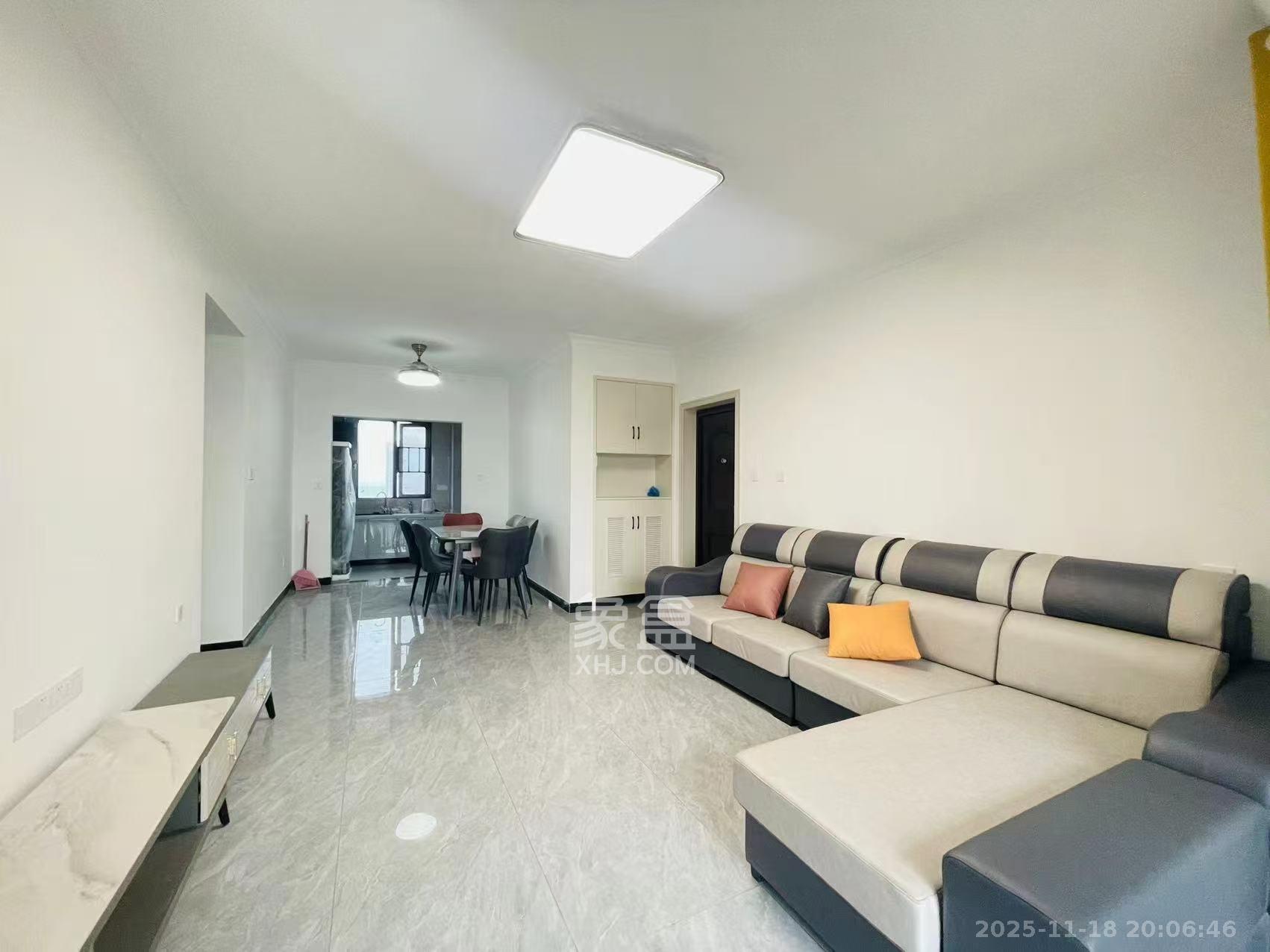 卓越蔚蓝海岸三期 3室2厅2卫 3000.0元/月 卓越蔚蓝海岸三期 3室2厅2卫 3000.0元/月室内图