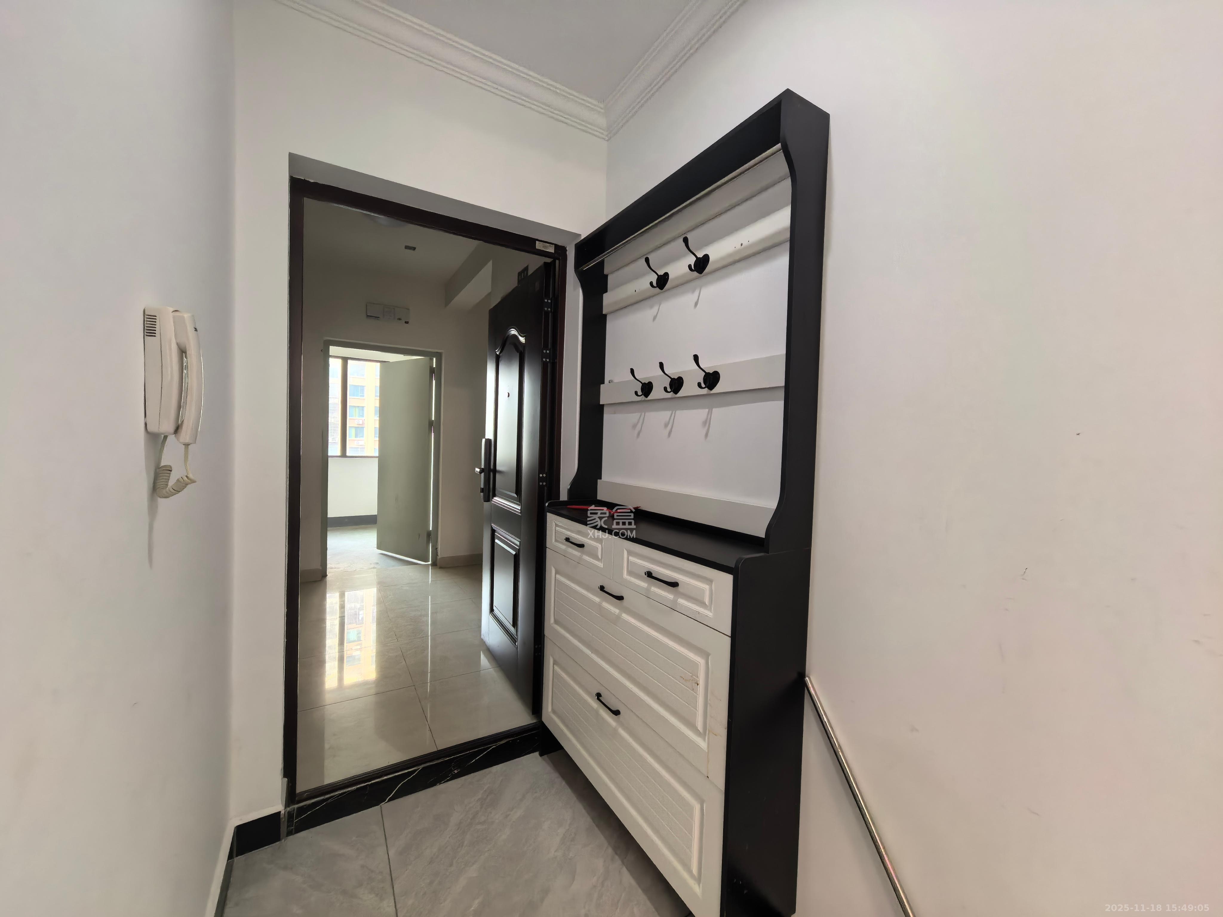 东宜新园 2室2厅1卫 2000.0元/月 东宜新园 2室2厅1卫 2000.0元/月室内图