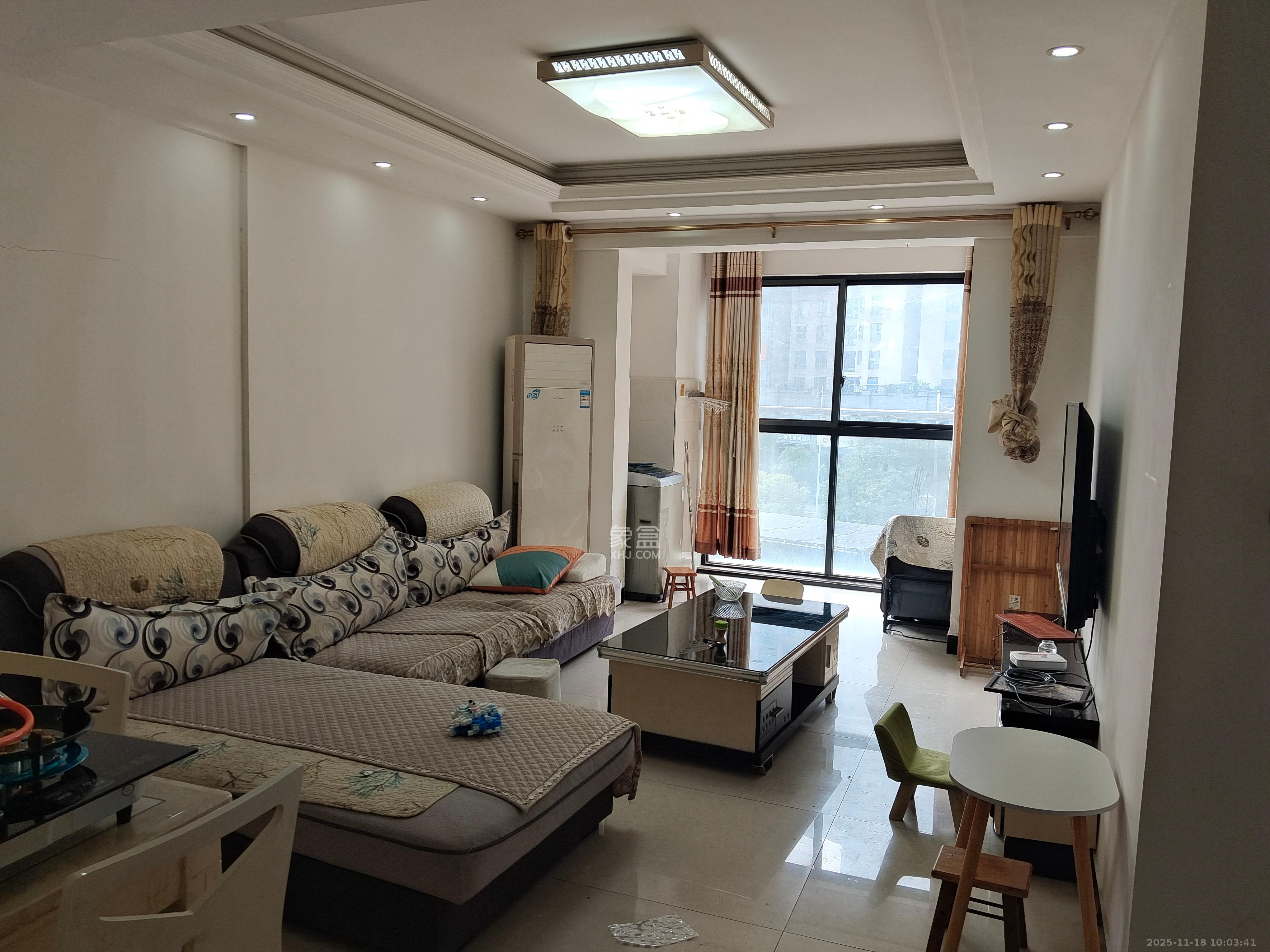 鑫远御文台一期  2室2厅1卫    2100.0元/月