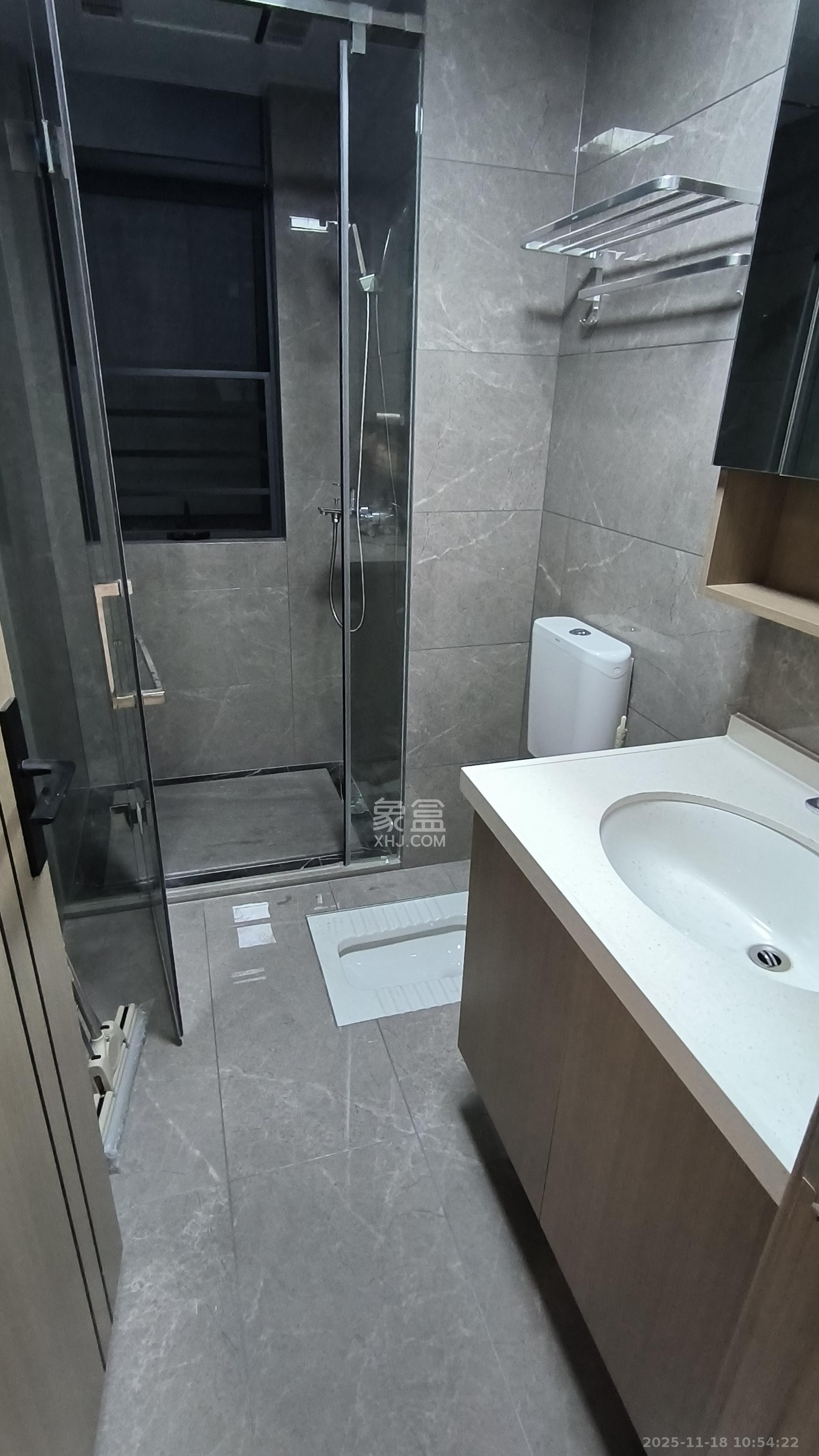 梅溪枫林  3室2厅2卫    3000.0元/月室内图