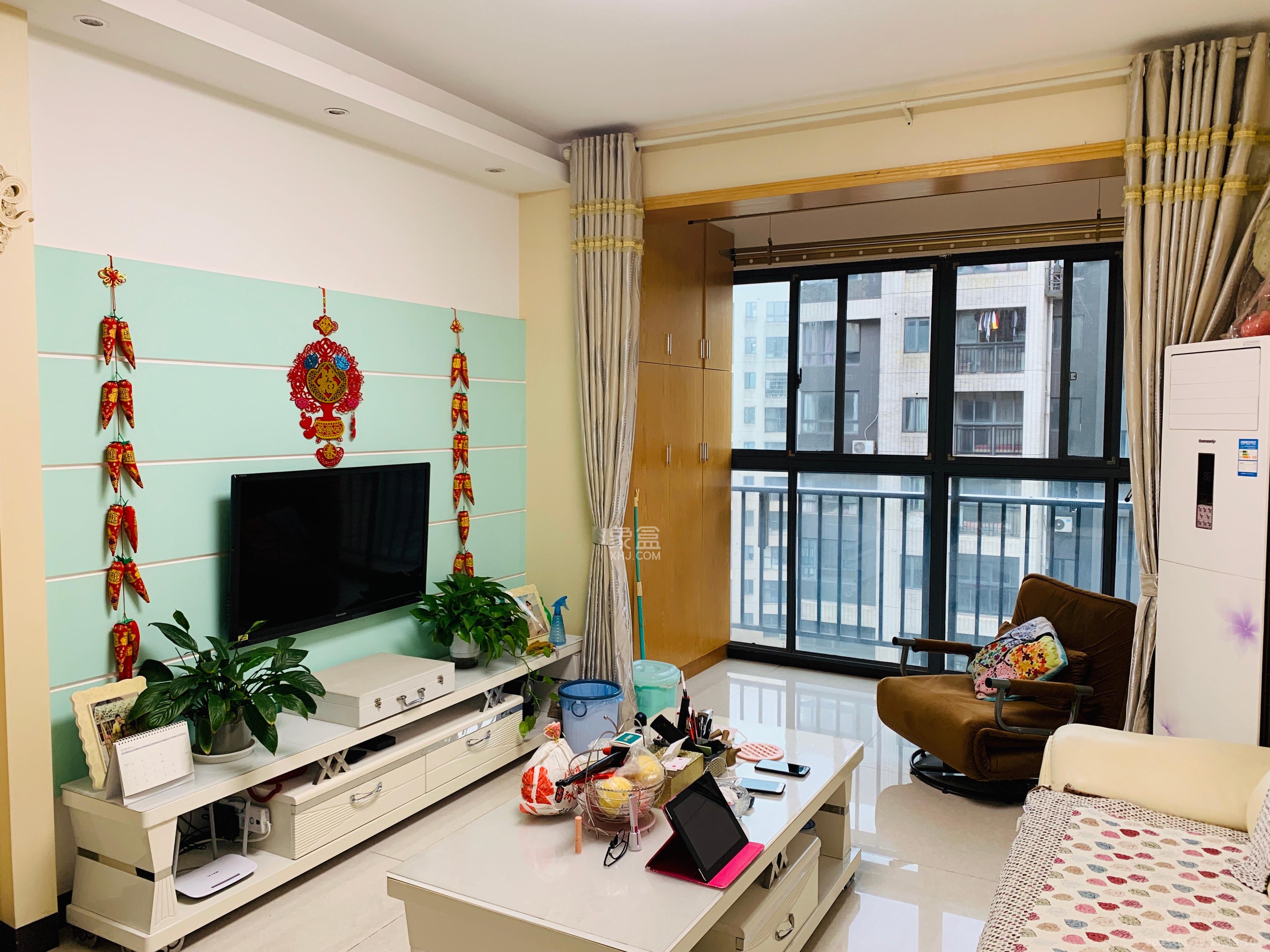 中信文化广场（中信新城二期）  2室2厅1卫    1700.0元/月