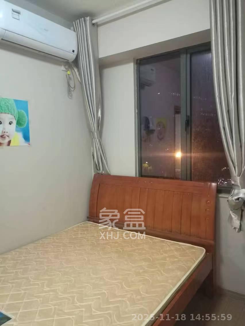 麓谷小镇  3室2厅1卫    2200.0元/月室内图