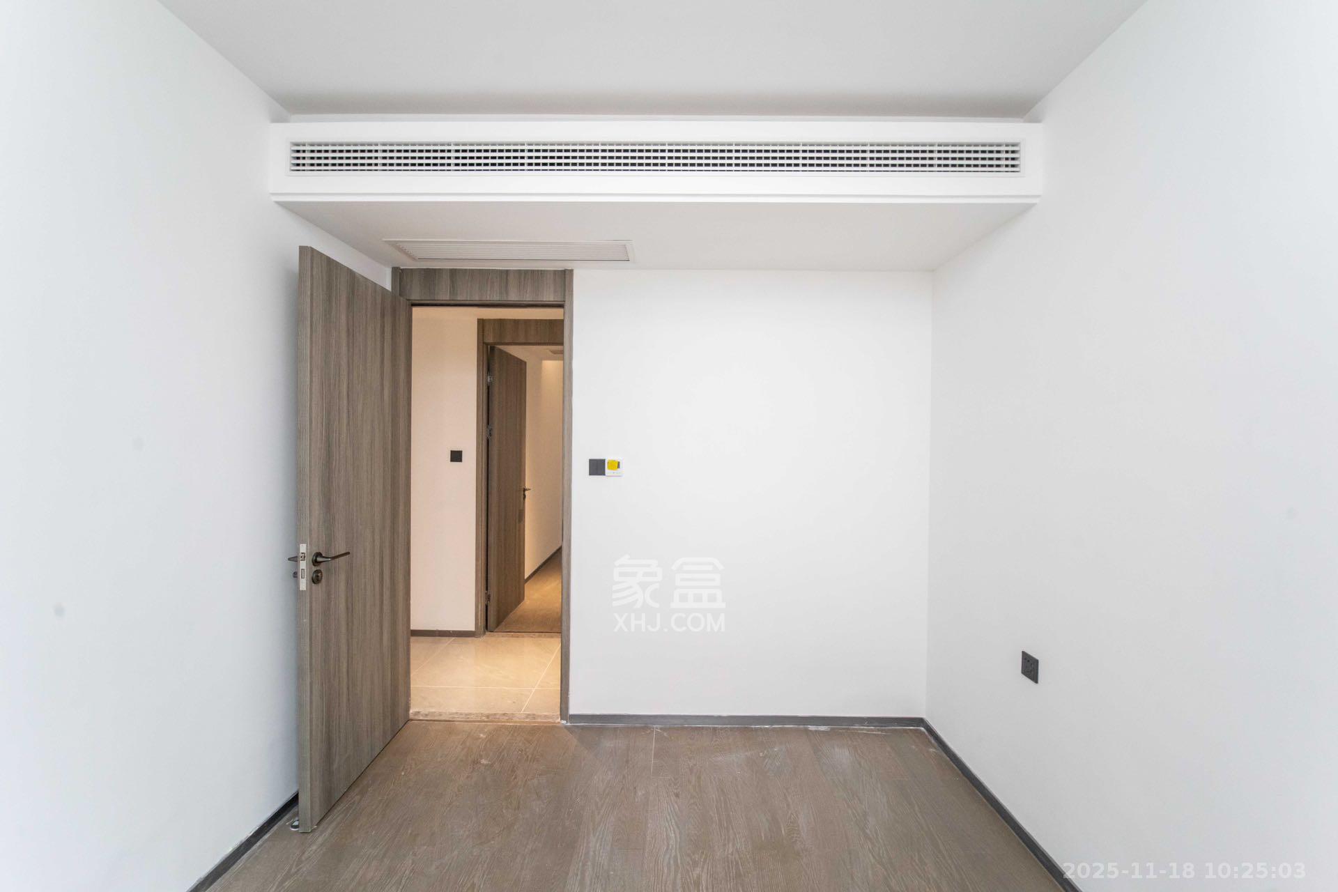 德奥悦东方  4室2厅2卫    3600.0元/月室内图