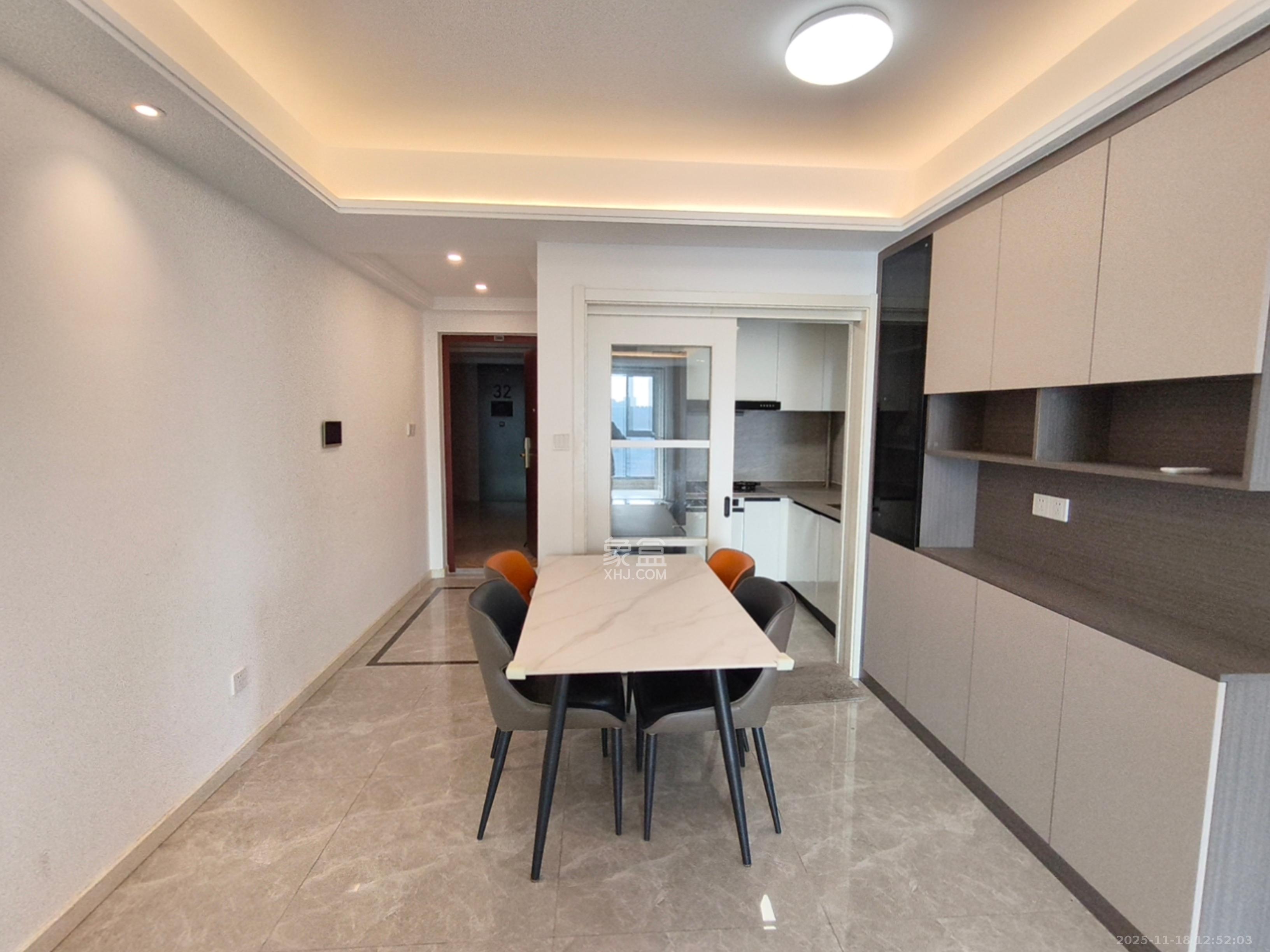 万科金色梦想C区 3室2厅2卫 3400.0元/月 万科金色梦想C区 3室2厅2卫 3400.0元/月室内图