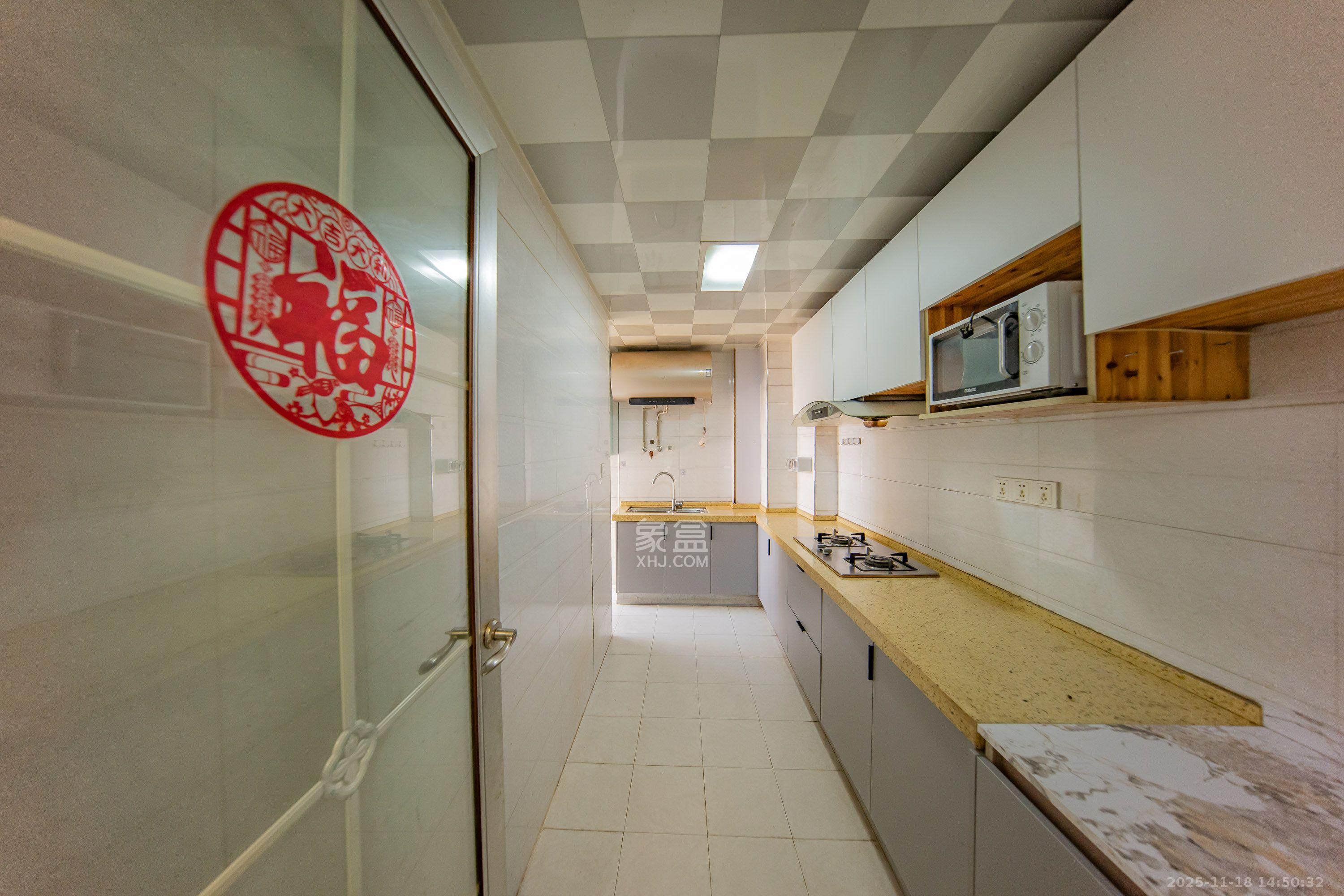 中建麓山和苑  2室2厅2卫    1500.0元/月室内图