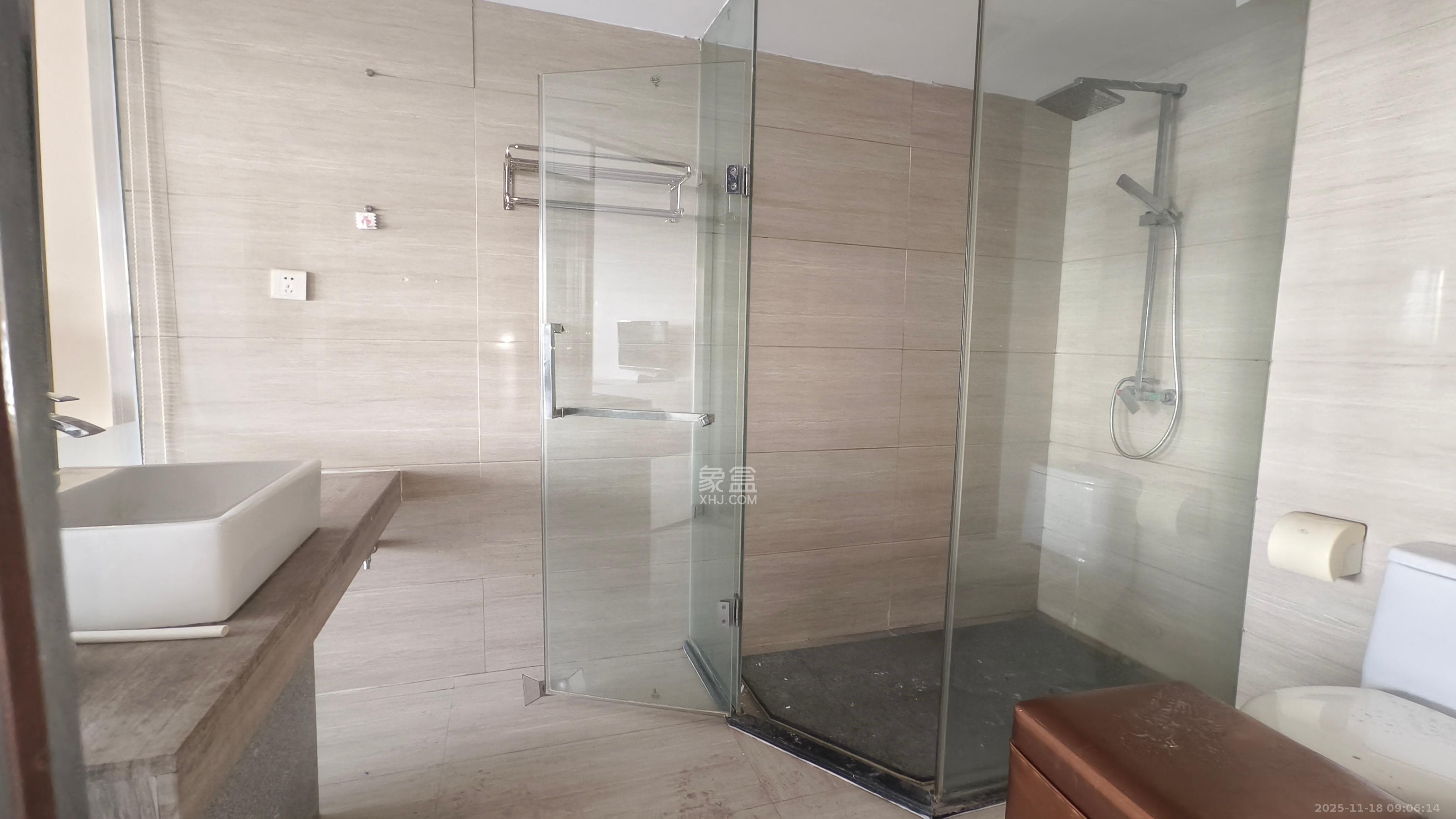 香槟小镇(香槟花苑）  1室0厅0卫    1000.0元/月室内图