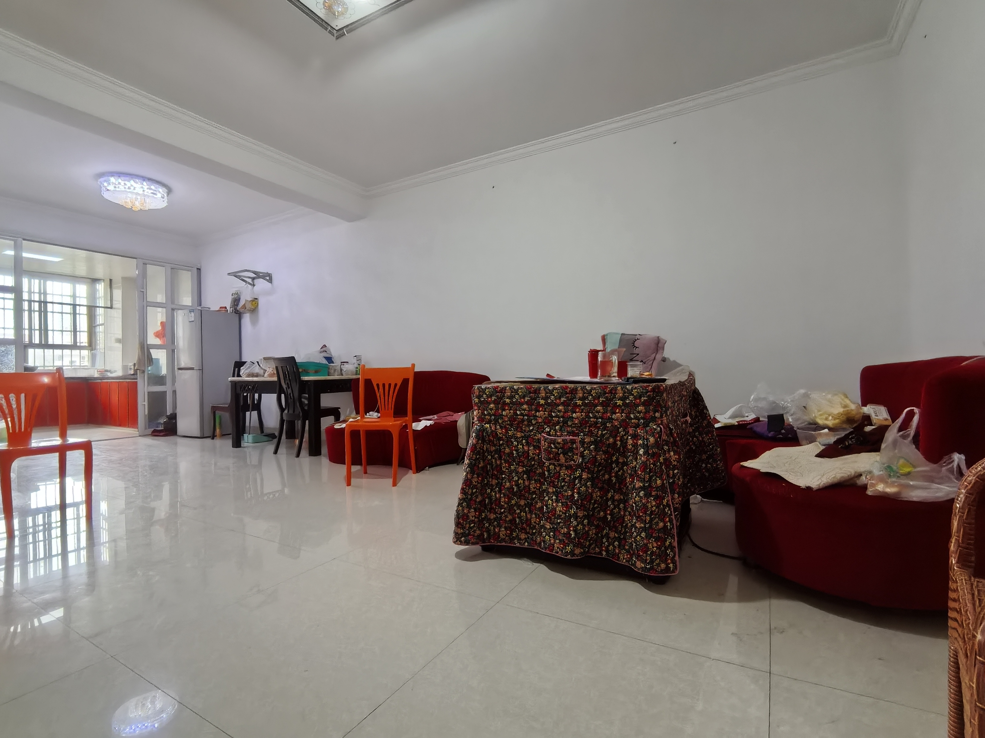 南珠苑 1室0厅0卫 39.8万 南珠苑 1室0厅0卫 39.8万客厅