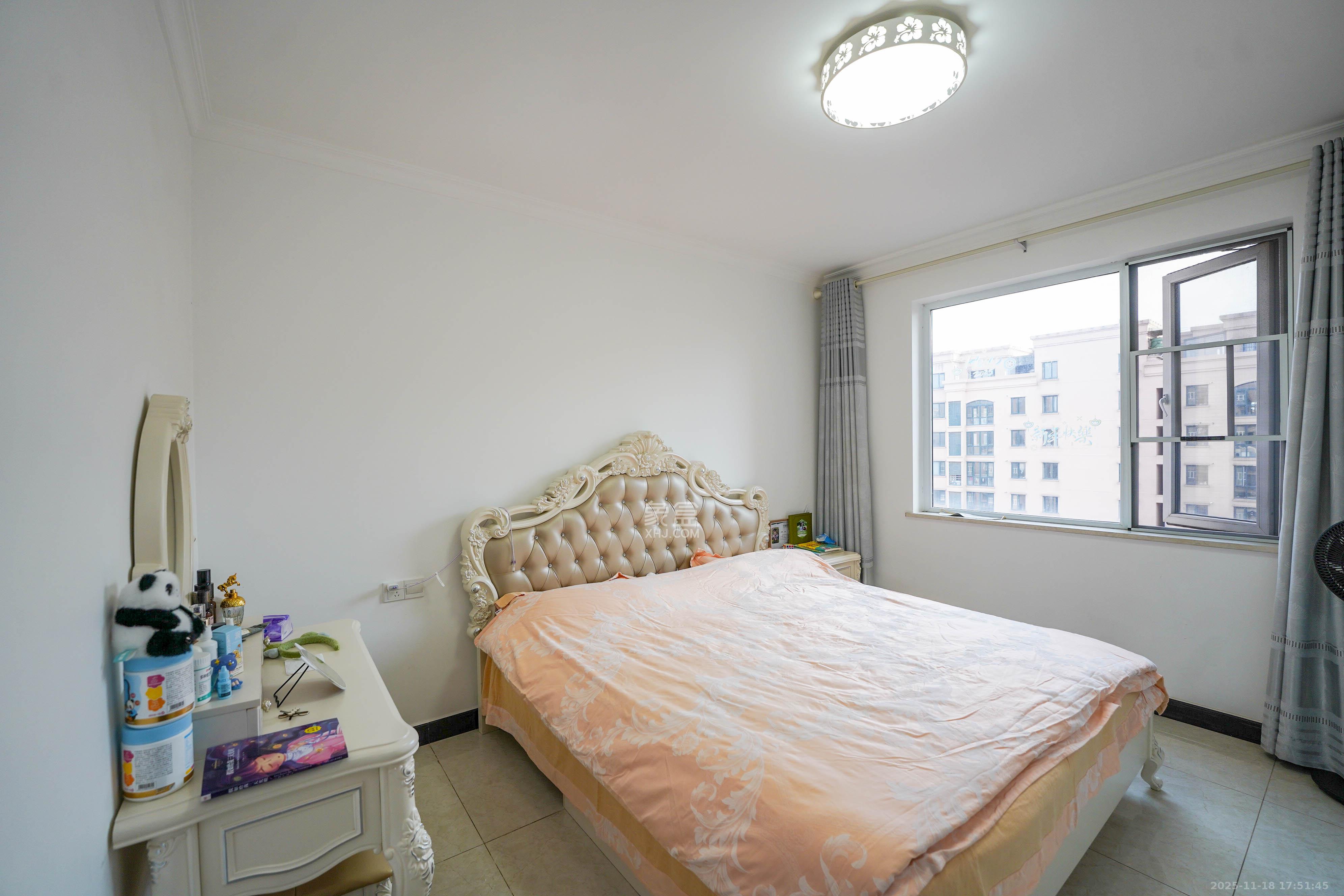 丽发新城 2室2厅1卫 58.0万 丽发新城 2室2厅1卫 58.0万卧室