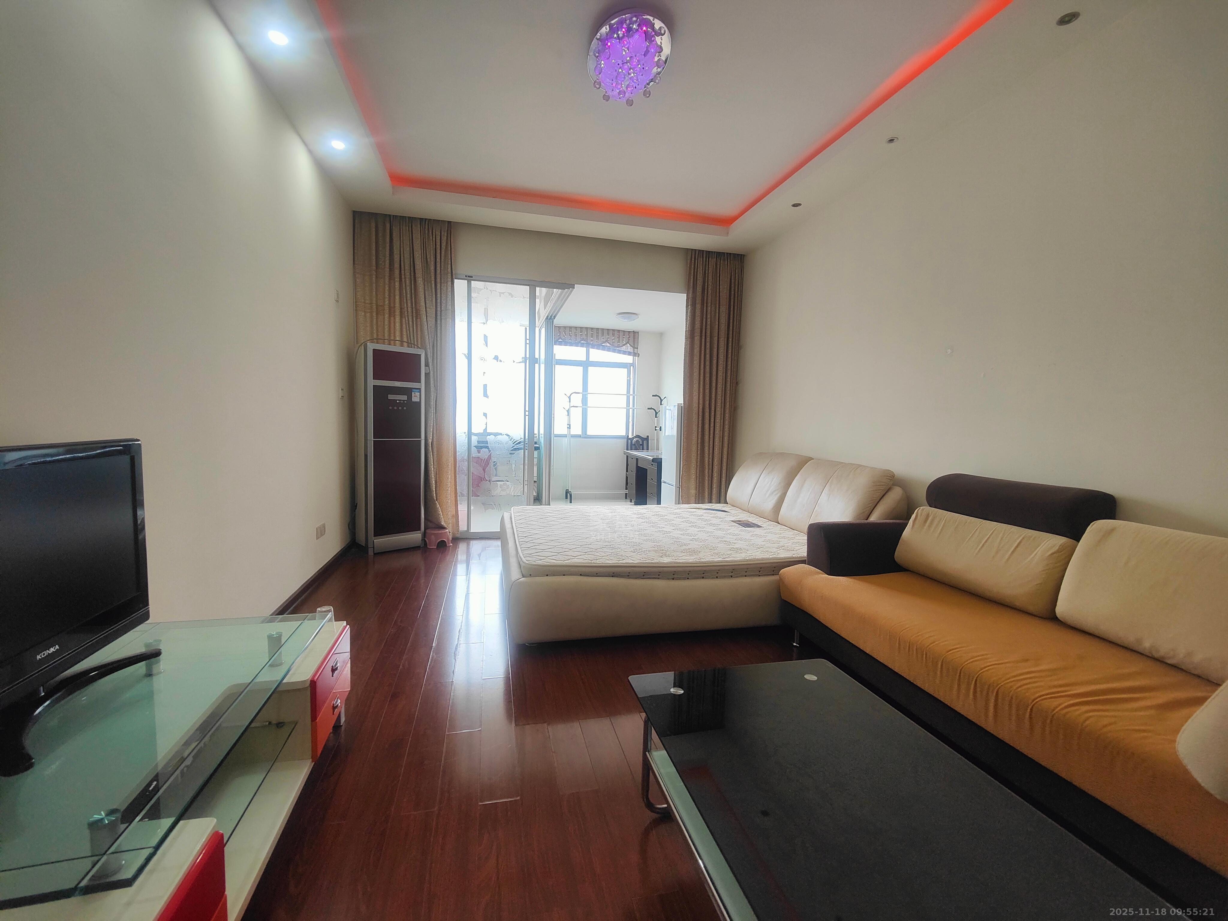 庐山春天大厦（和一宾馆）  1室1厅1卫    1200.0元/月