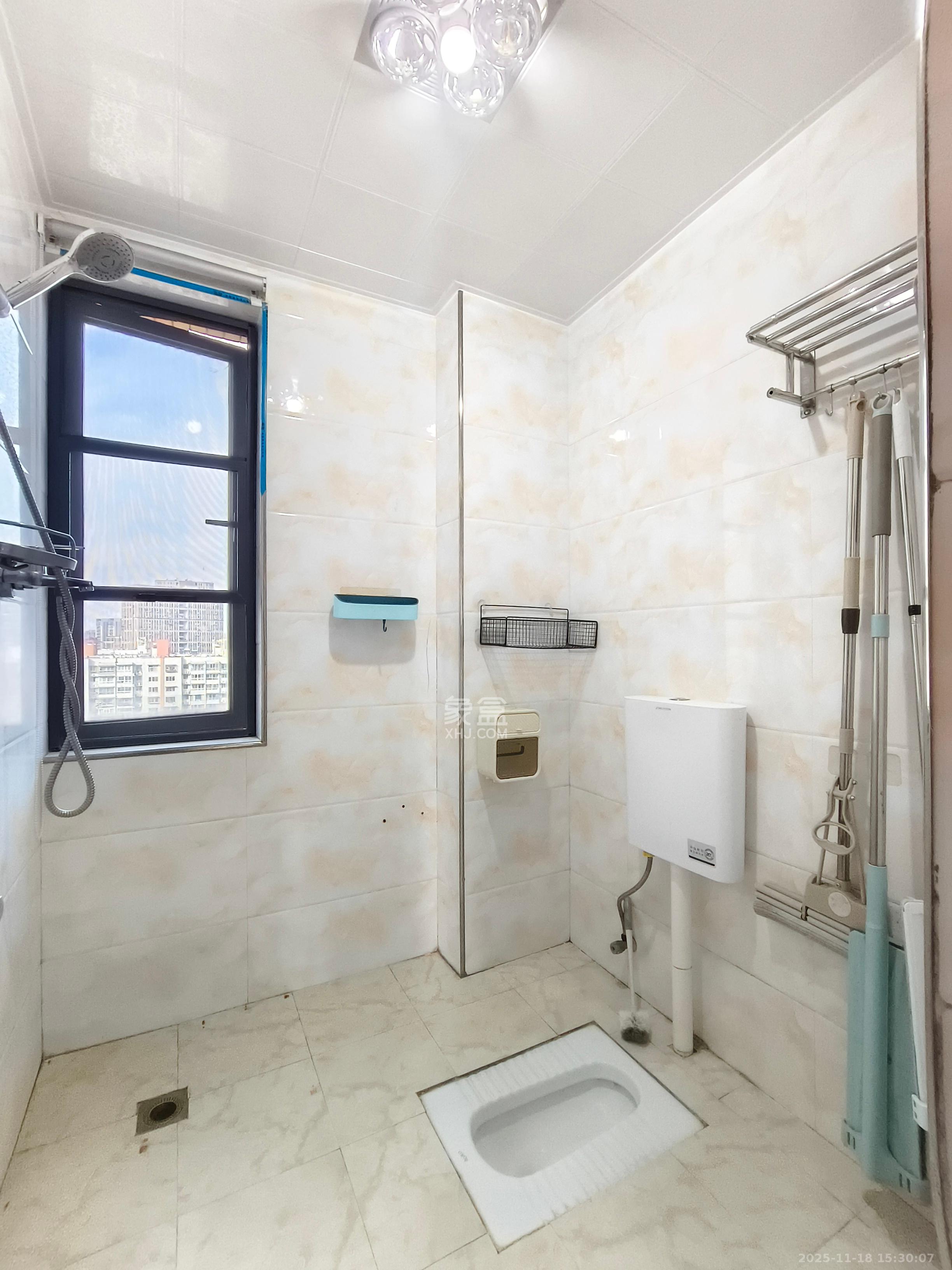 瑞都豪庭 2室2厅1卫 2500.0元/月 瑞都豪庭 2室2厅1卫 2500.0元/月室内图