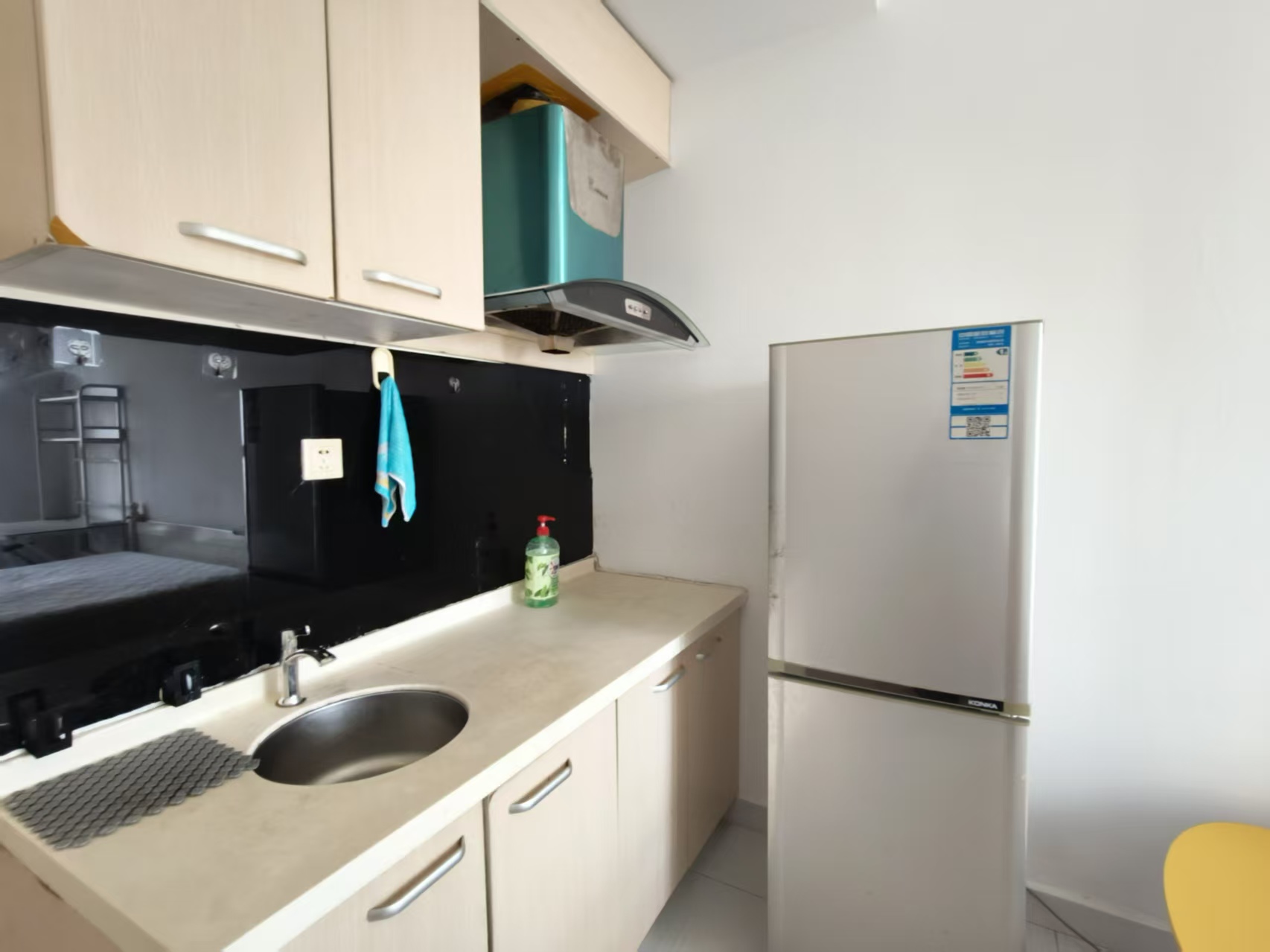 天骋康都  1室1厅1卫    1200.0元/月室内图